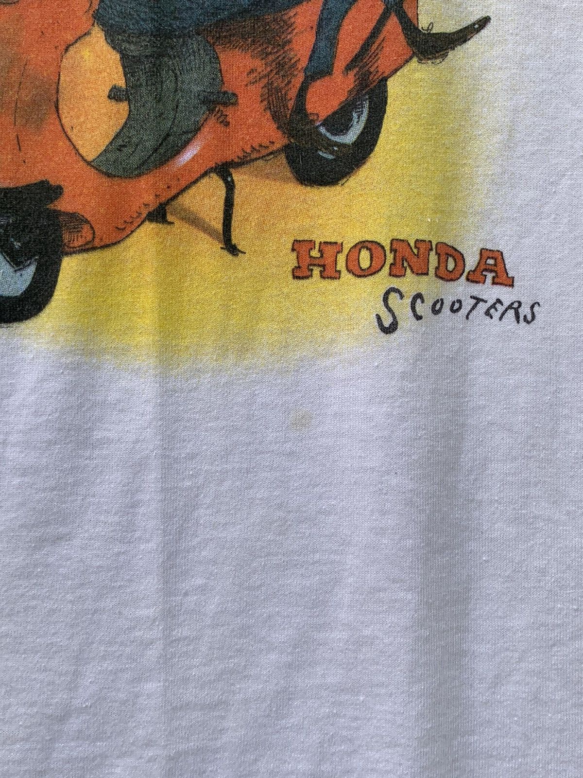 Honda × Vintage Vintage 90’s.. Born To Ride Honda Scooters T Shirts Size US XL / EU 56 / 4 - 9 Thumbnail