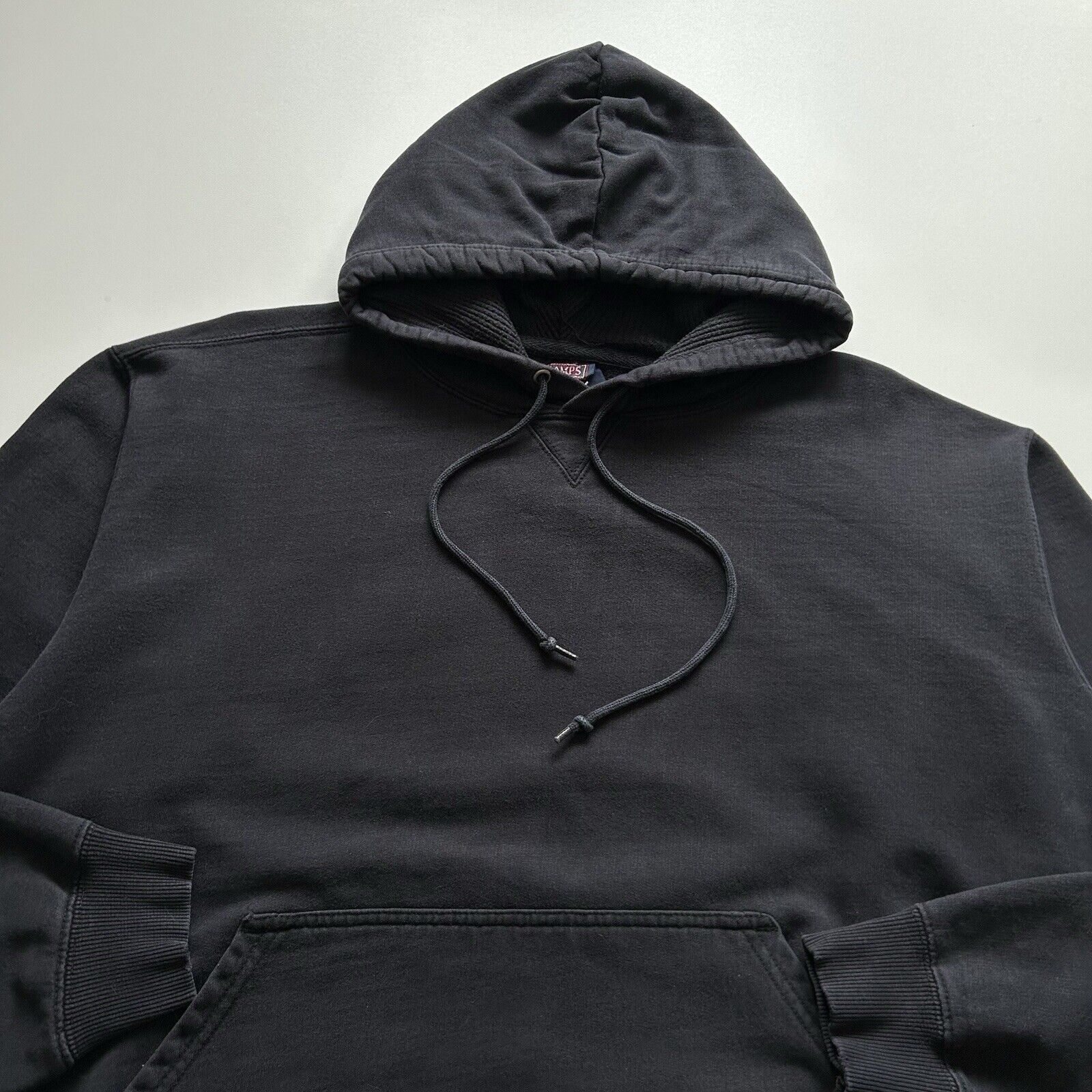Vintage Vintage 2000s Sun Faded Black Blank Basic Pullover Hoodie XL Size US XL / EU 56 / 4 - 2 Thumbnail