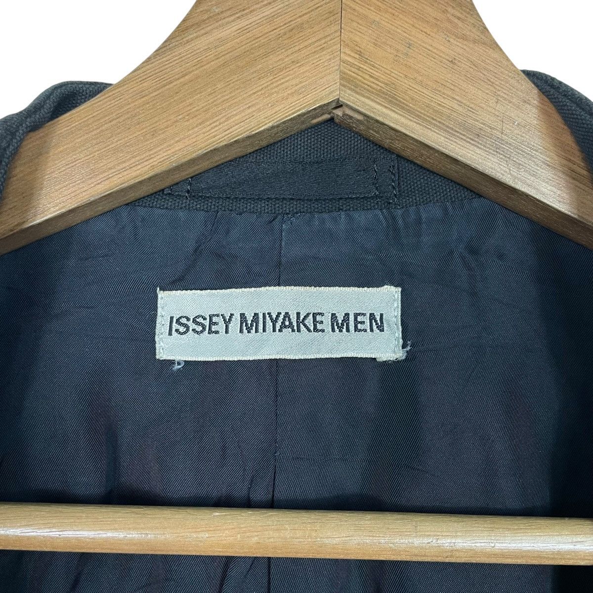 Issey Miyake Issey Miyake Men Mandarin Velvet Sleeve Jacket Size US M / EU 48-50 / 2 - 15 Thumbnail