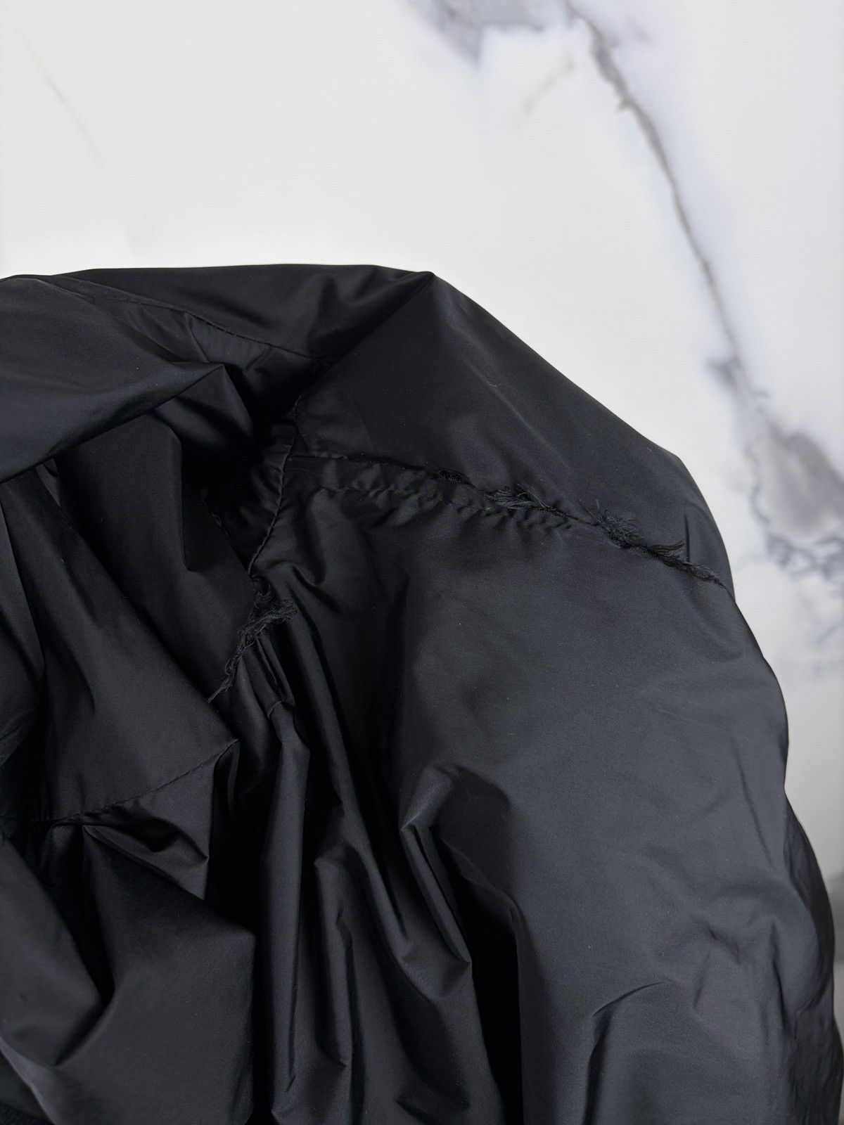 Gucci Gucci Tom Ford Vintage Padded Nylon Bomber Jacket Black Size US M / EU 48-50 / 2 - 10 Thumbnail