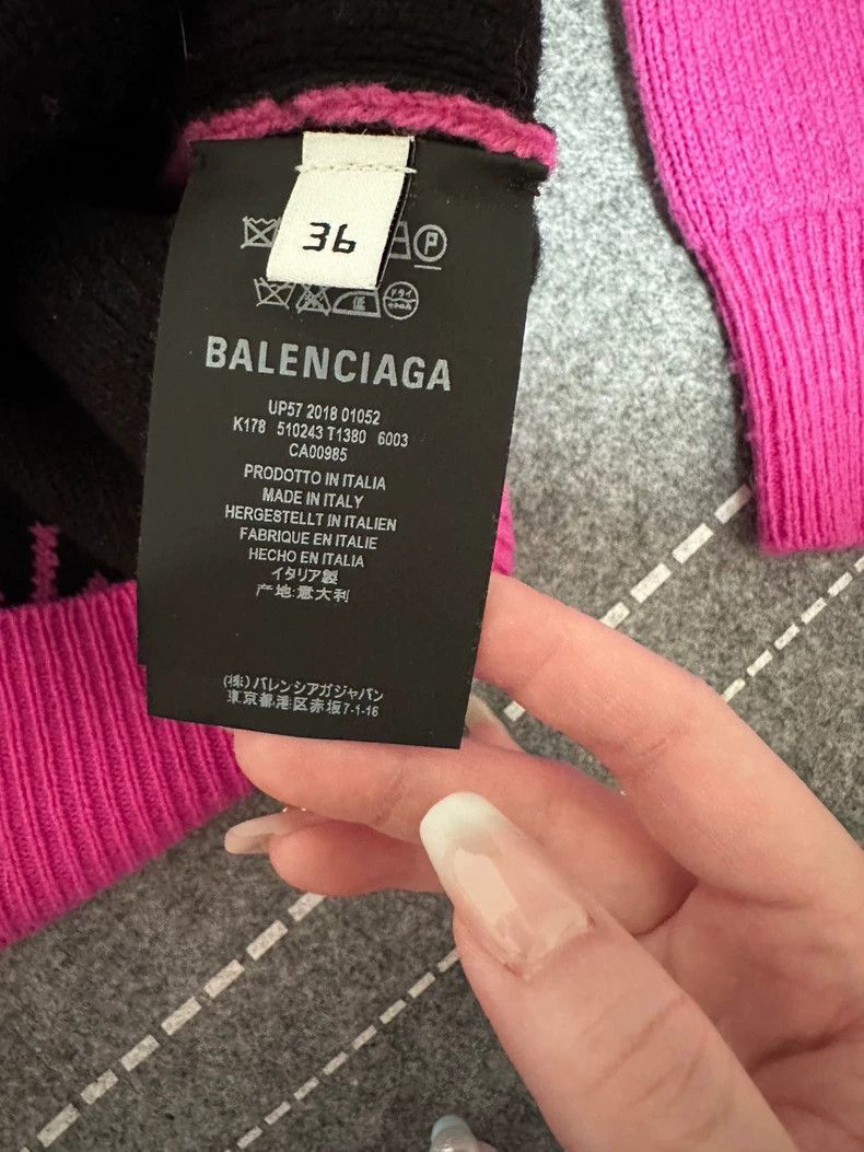 Balenciaga balenciaga pink sweater with logo print Size US S / EU 44-46 / 1 - 5 Thumbnail