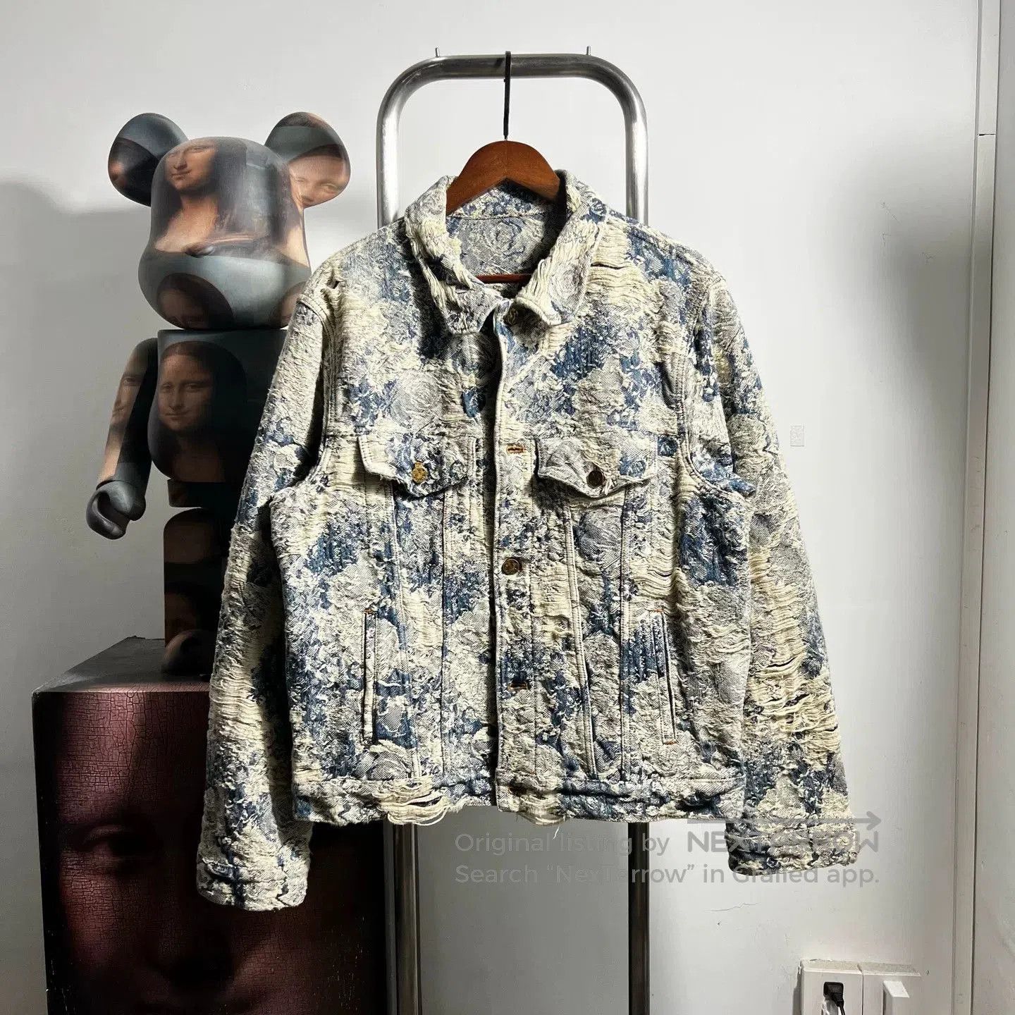 Louis Vuitton Louis Vuitton Distressed Denim Jacket. Size US L / EU 52-54 / 3 - 1 Thumbnail