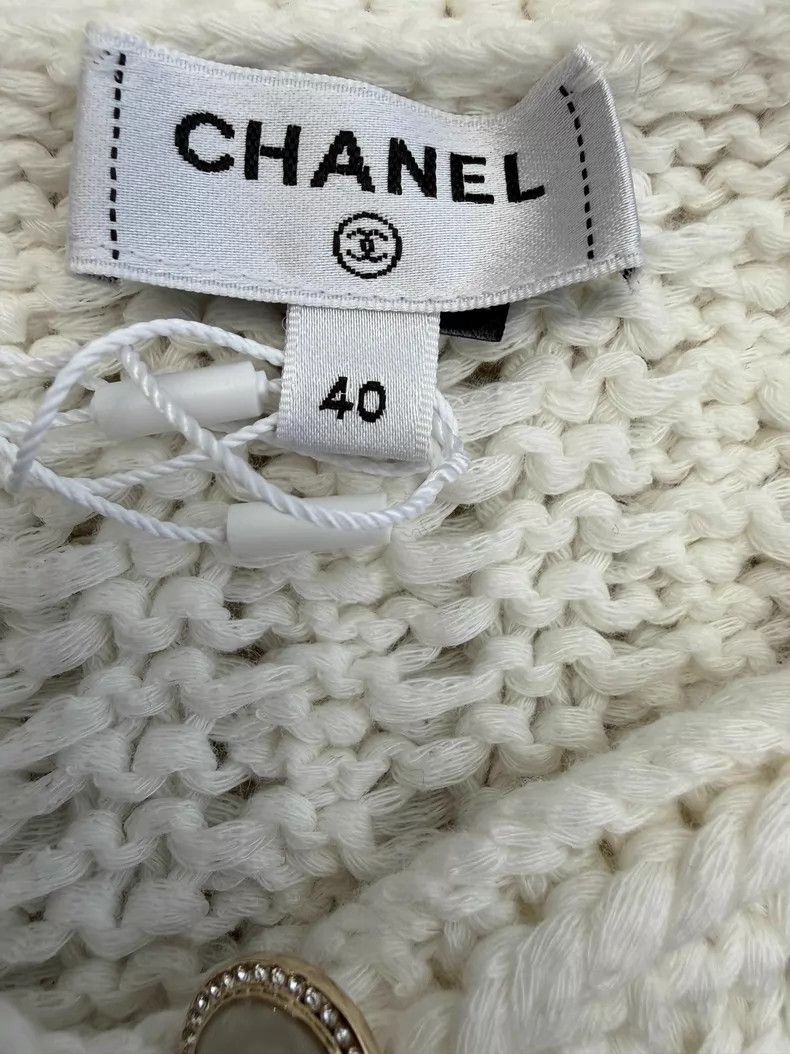 Chanel Chanel Short knitted jacket with white irregular hem Size S / US 4 / IT 40 - 4 Thumbnail