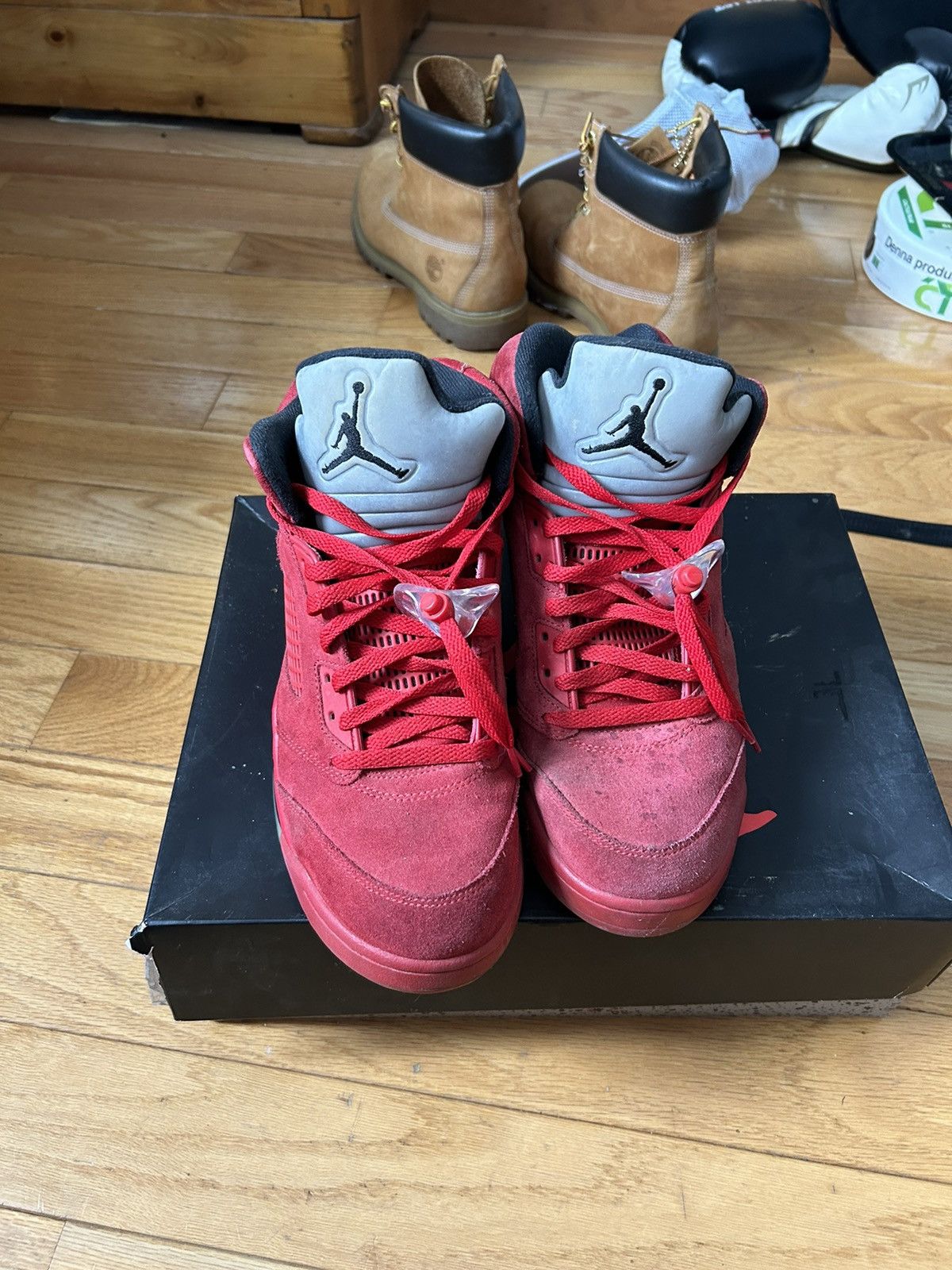 Jordan Brand × Nike Jordan 5 Retro Red Suede Size US 10 / EU 43 - 2 Thumbnail