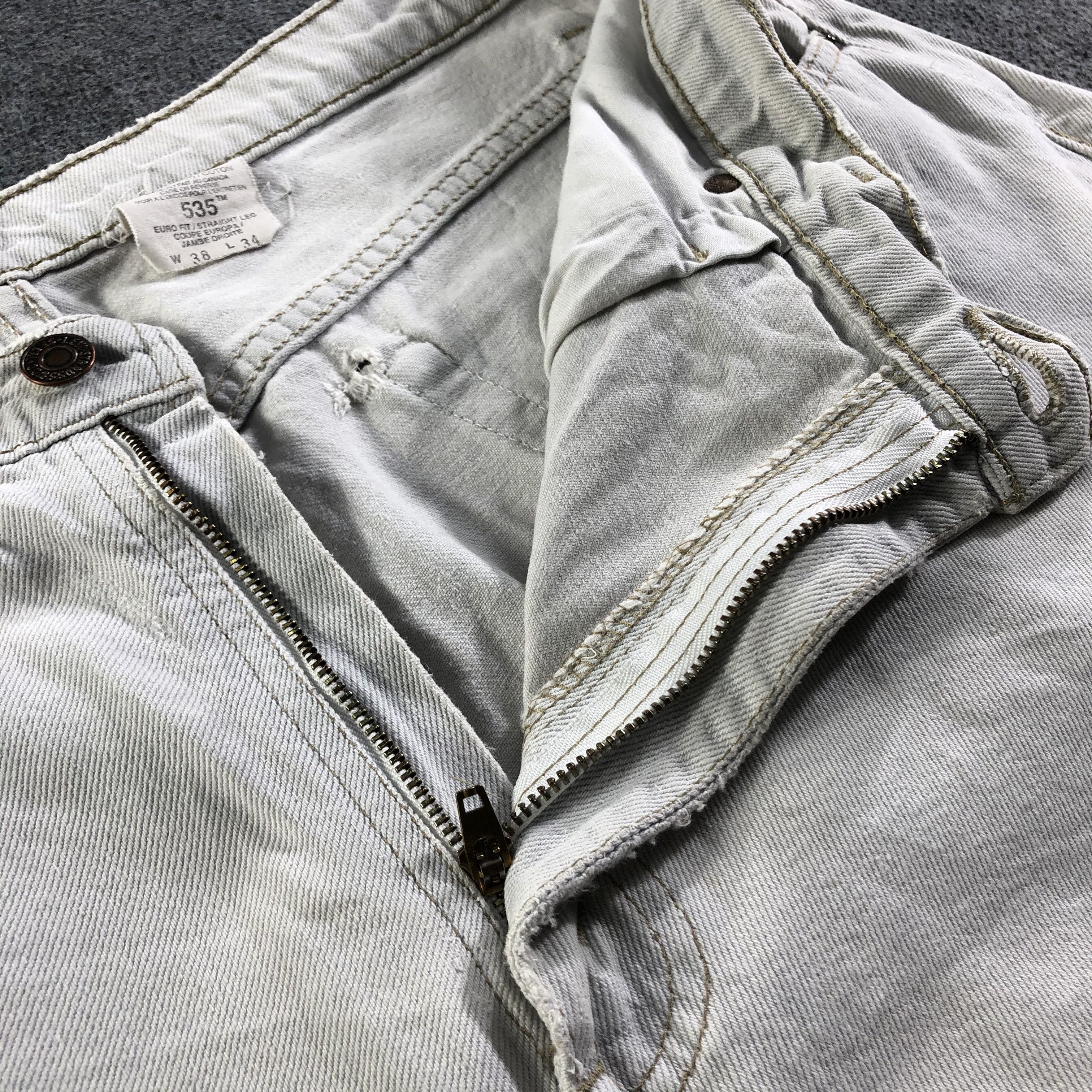 Levi's Vintage Light Wash Levis 535 Jeans-J3449 Size 38" / US 16 / IT 52 - 8 Thumbnail