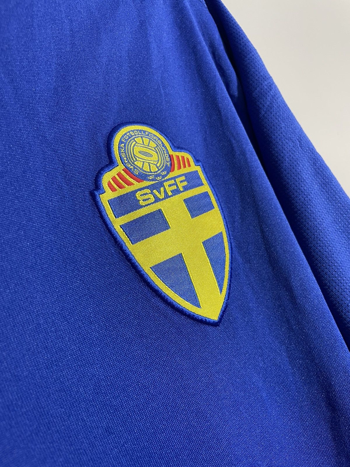 Umbro × Vintage Vintage Umbro Sweden 2006 Away Soccer jersey size M Size US M / EU 48-50 / 2 - 7 Thumbnail