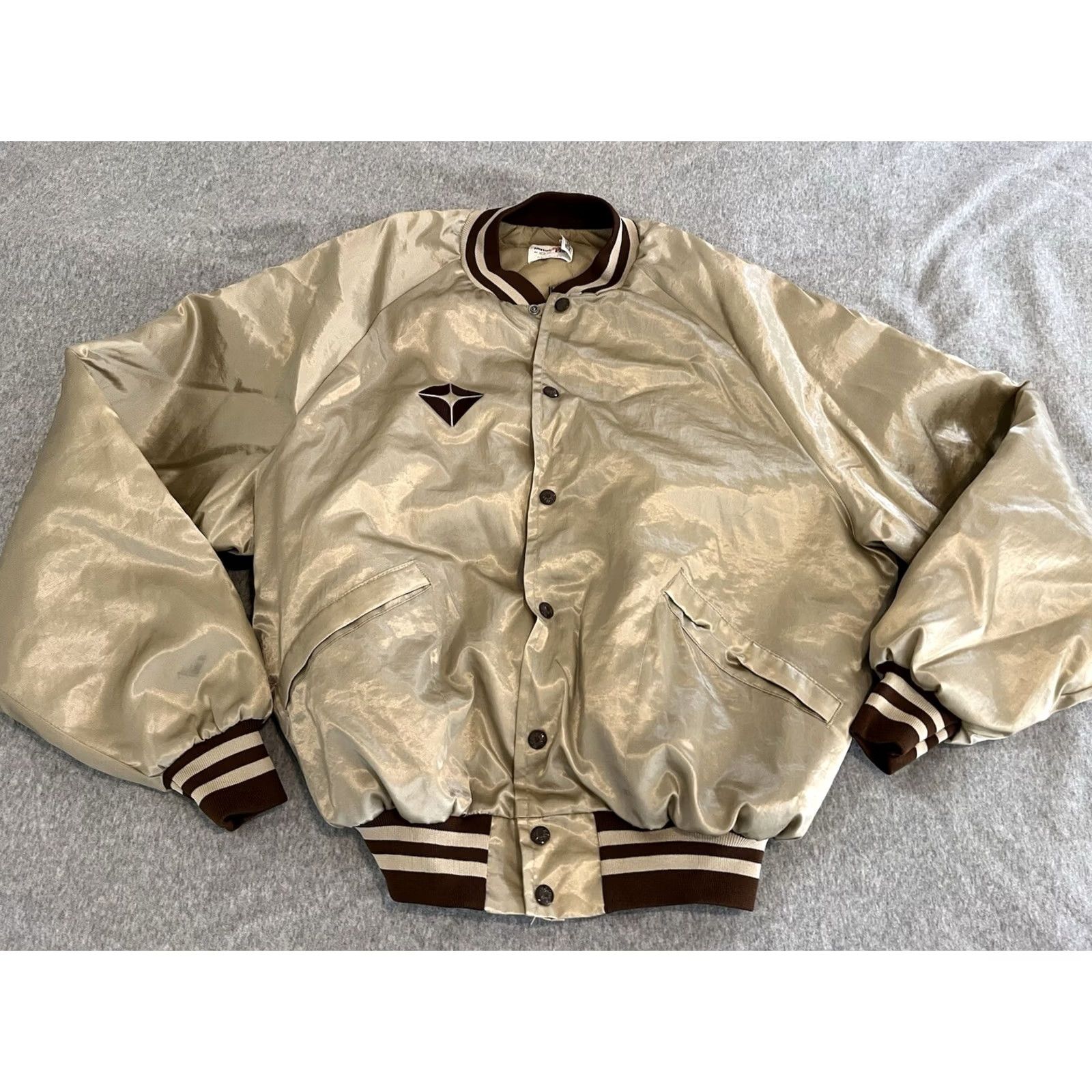 Vintage VINTAGE King Louie Satin Bomber Jacket Embroidered ARCO Oil Gas Brown XL Men Jacket Size US XL / EU 56 / 4 - 3 Thumbnail