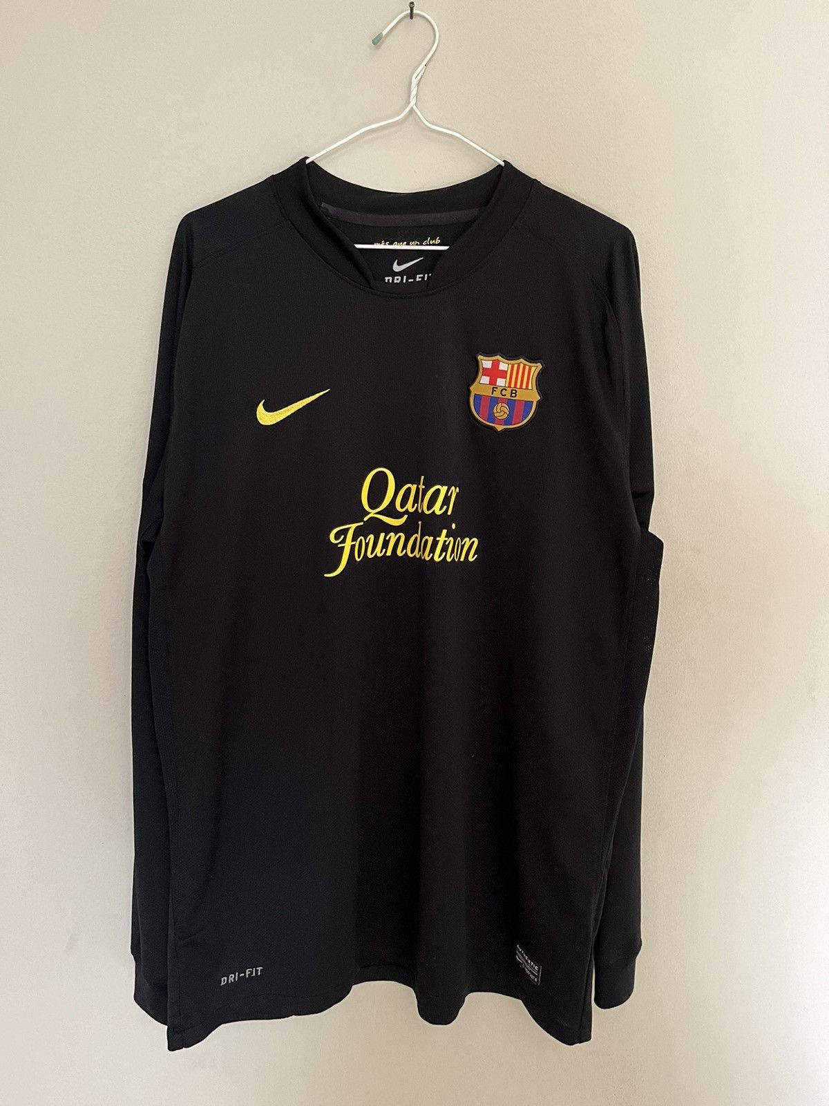 image of F C Barcelona x Soccer Jersey F.c. Barcelona 2011-12 ‘Messi’ Kit in Black, Men's (Size Large)