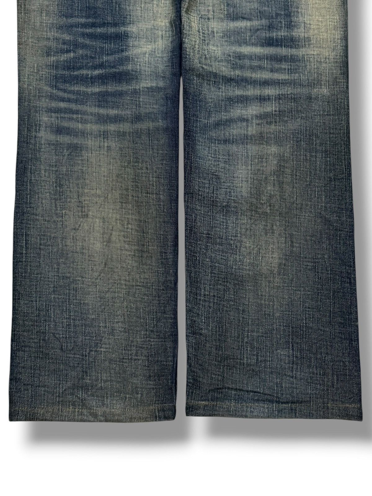 Japanese Brand Vintage Red Pepper Japan & Co | Y2K Heavy Fade Studded | W35 Size US 35 - 7 Thumbnail