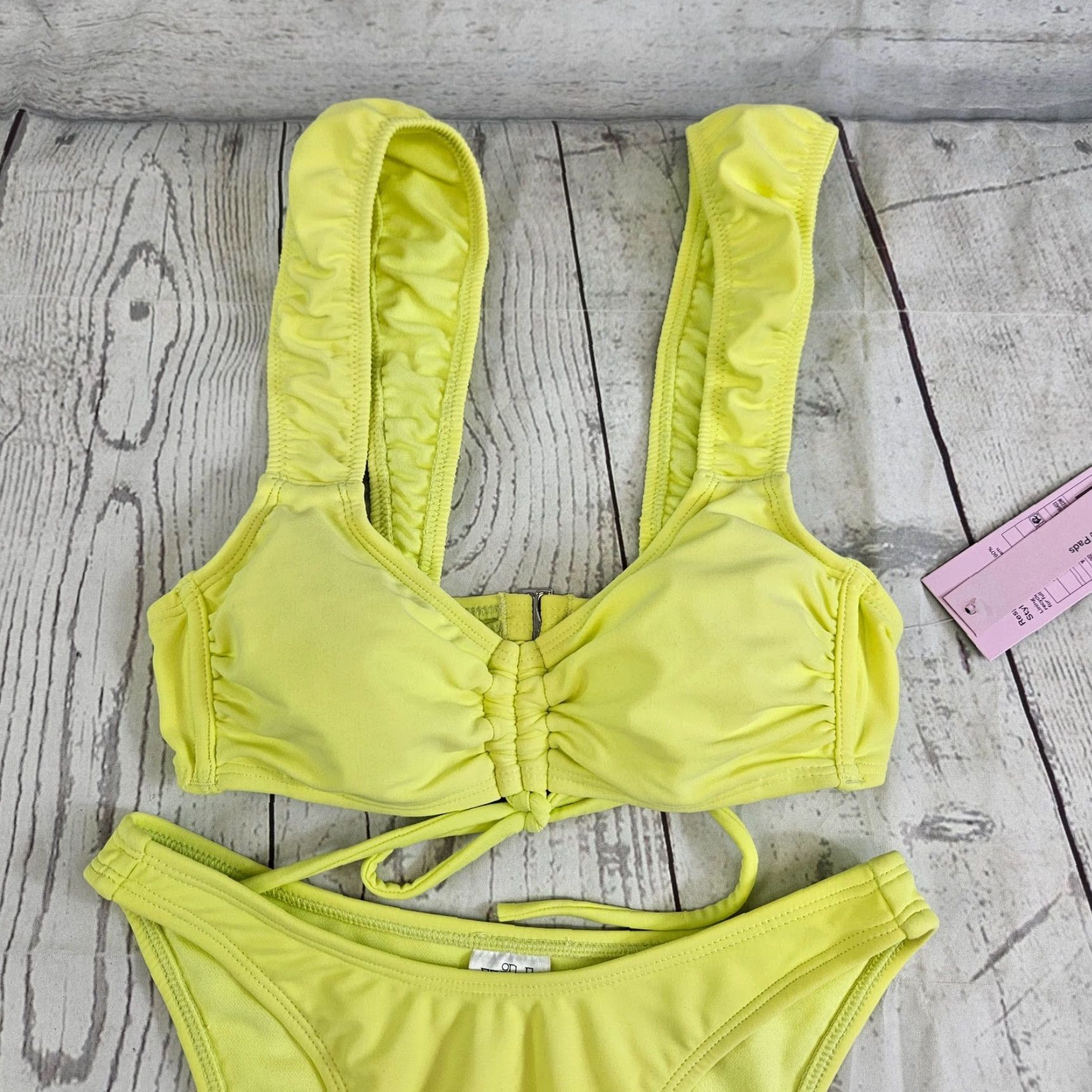 Vintage Wild Fable Bikini Womens 2 Piece 2XS Neon Yellow Low Rise High Leg Cheeky Size ONE SIZE - 2 Thumbnail