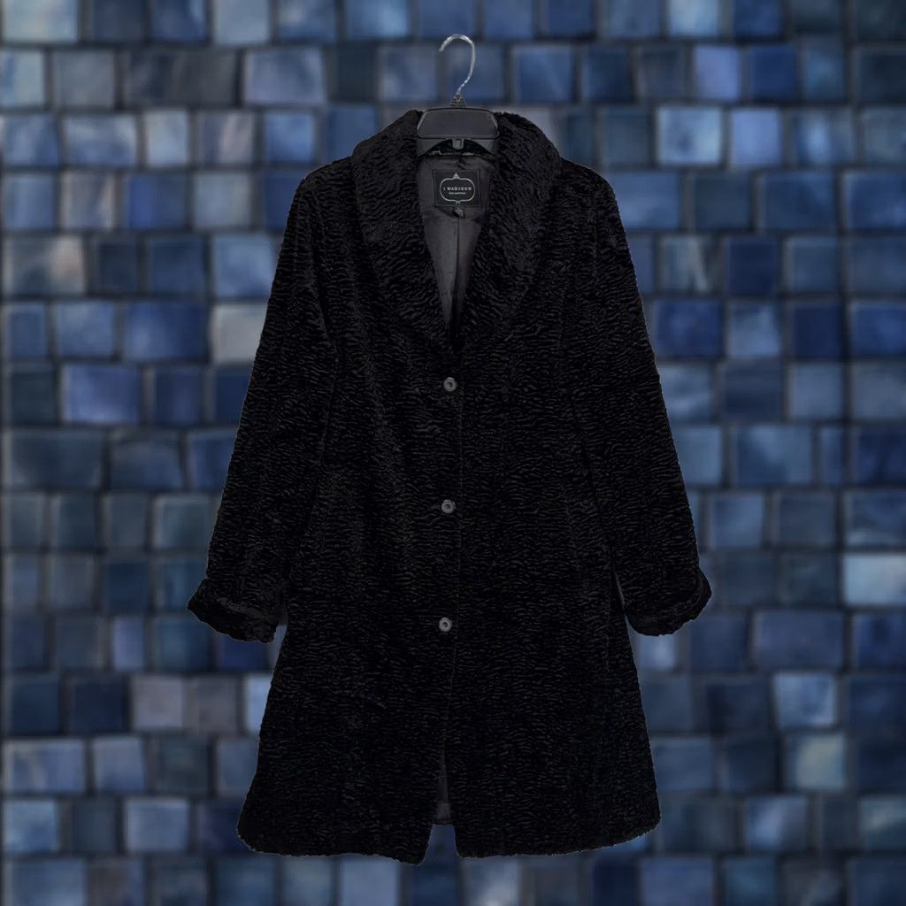 Madison 1 Madison Coat Womens Large Black Velour Overcoat Mid Length Button Front Lined Pockets Single Breasted Vintage No (adjusted for clarity) Size L / US 10 / IT 46 - 1 Thumbnail