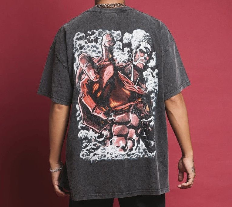 GOAT Crew × Vintage Goat Crew x Attack On Titan Colossal Titan Vintage Tee DS Size US XL / EU 56 / 4 - 5 Thumbnail