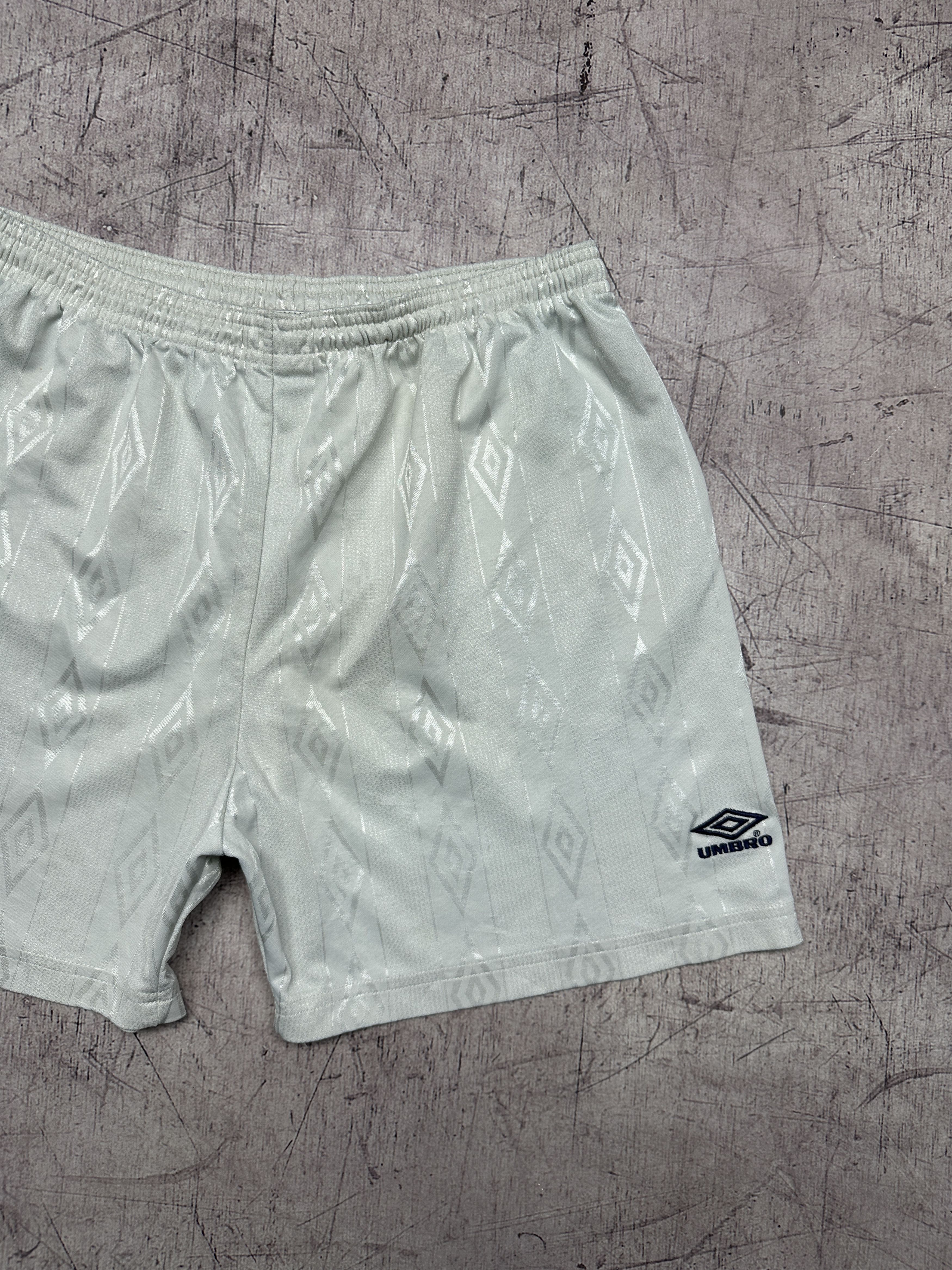 Umbro Umbro Vintage Mens Monogram Shorts Size US 30 / EU 46 - 2 Thumbnail