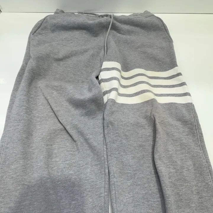 Thom Browne Thom Browne Classic Grey Knit Jogger Pants -2507 Size US 26 / EU 42 - 2 Thumbnail