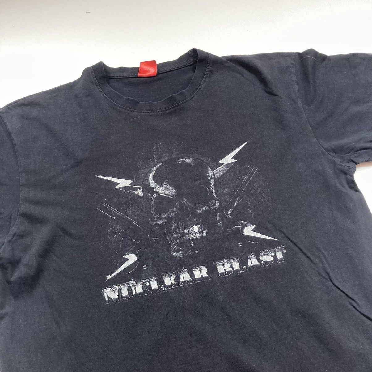 Band Tees vintage nuclear blast records metal hardcore punk rock band Size US XXL / EU 58 / 5 - 2 Thumbnail