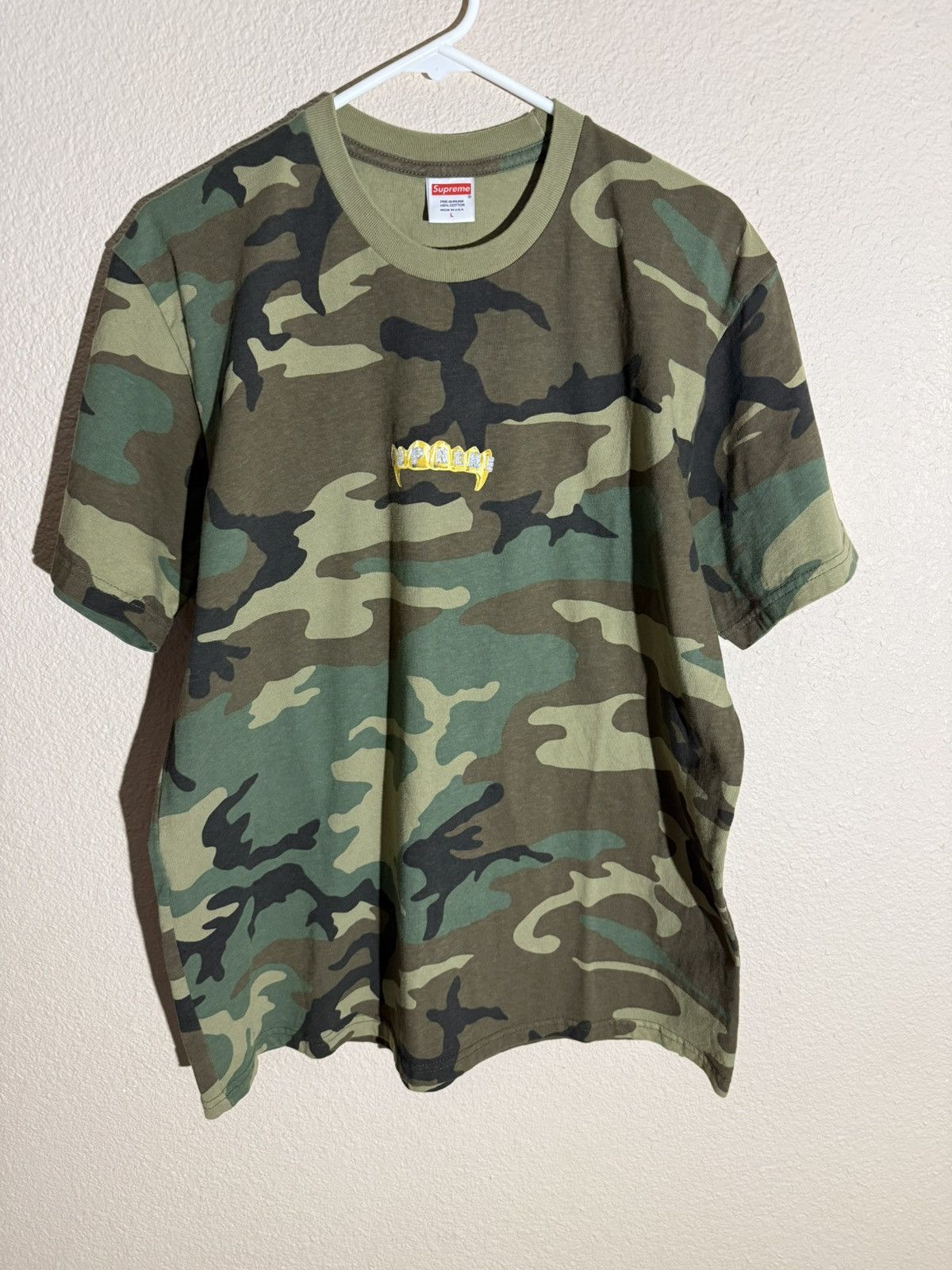 Supreme Supreme grills t shirt Size US XL / EU 56 / 4 - 1 Thumbnail