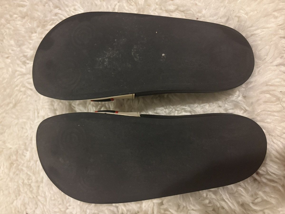Gucci Gucci Stripe Rubber Slide Size US 8 / IT 38 - 4 Thumbnail