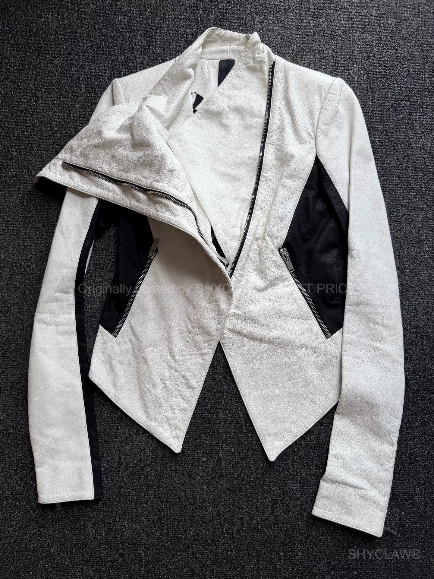 Gareth Pugh Gareth Pugh SS09 Lambskin Jacket BFAJXN254 Size US XS / EU 42 / 0 - 2 Thumbnail