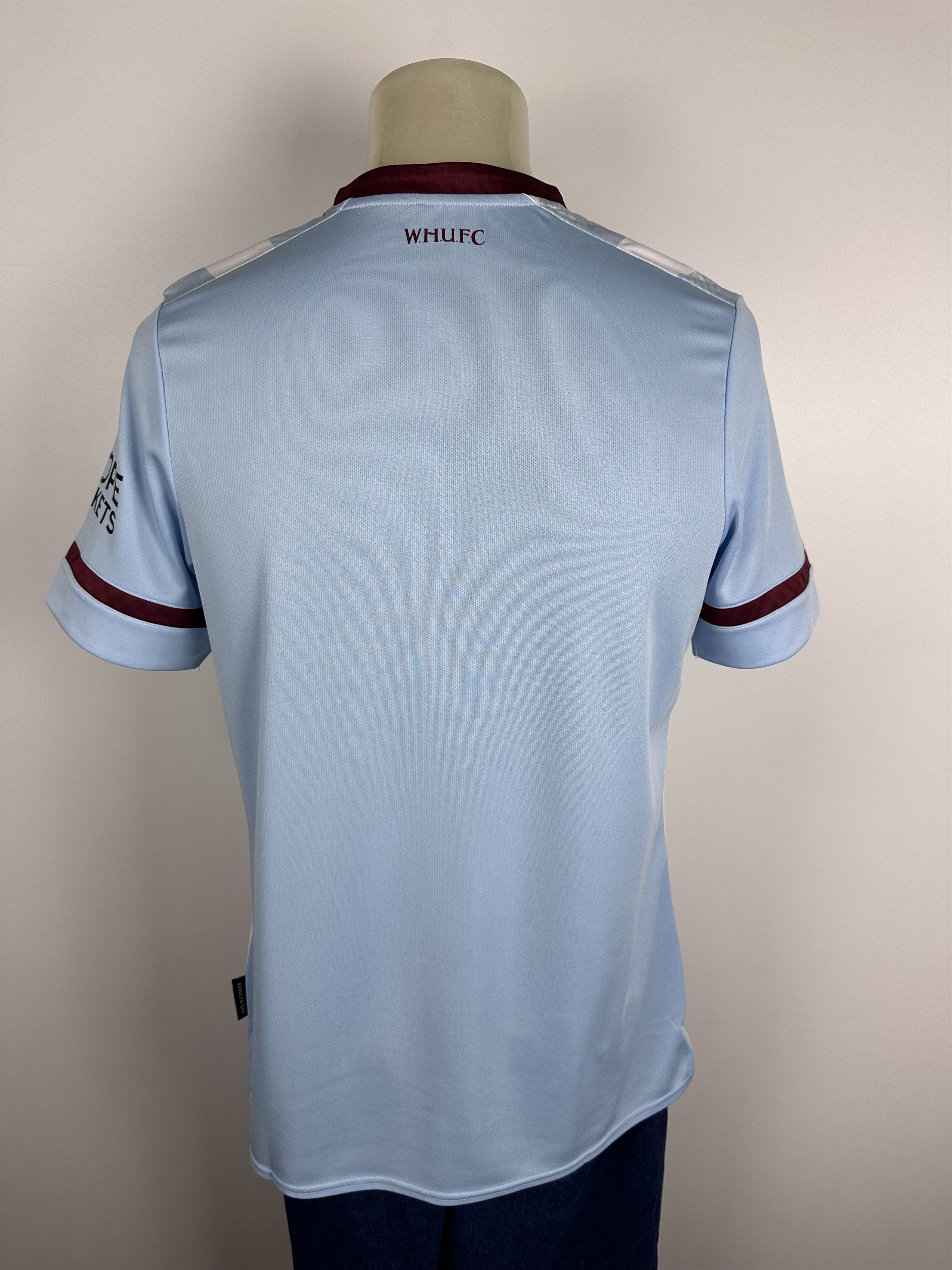 Umbro West Ham United 2021 2022 Football Shirt Soccer Jersey Umbro Size US M / EU 48-50 / 2 - 7 Thumbnail