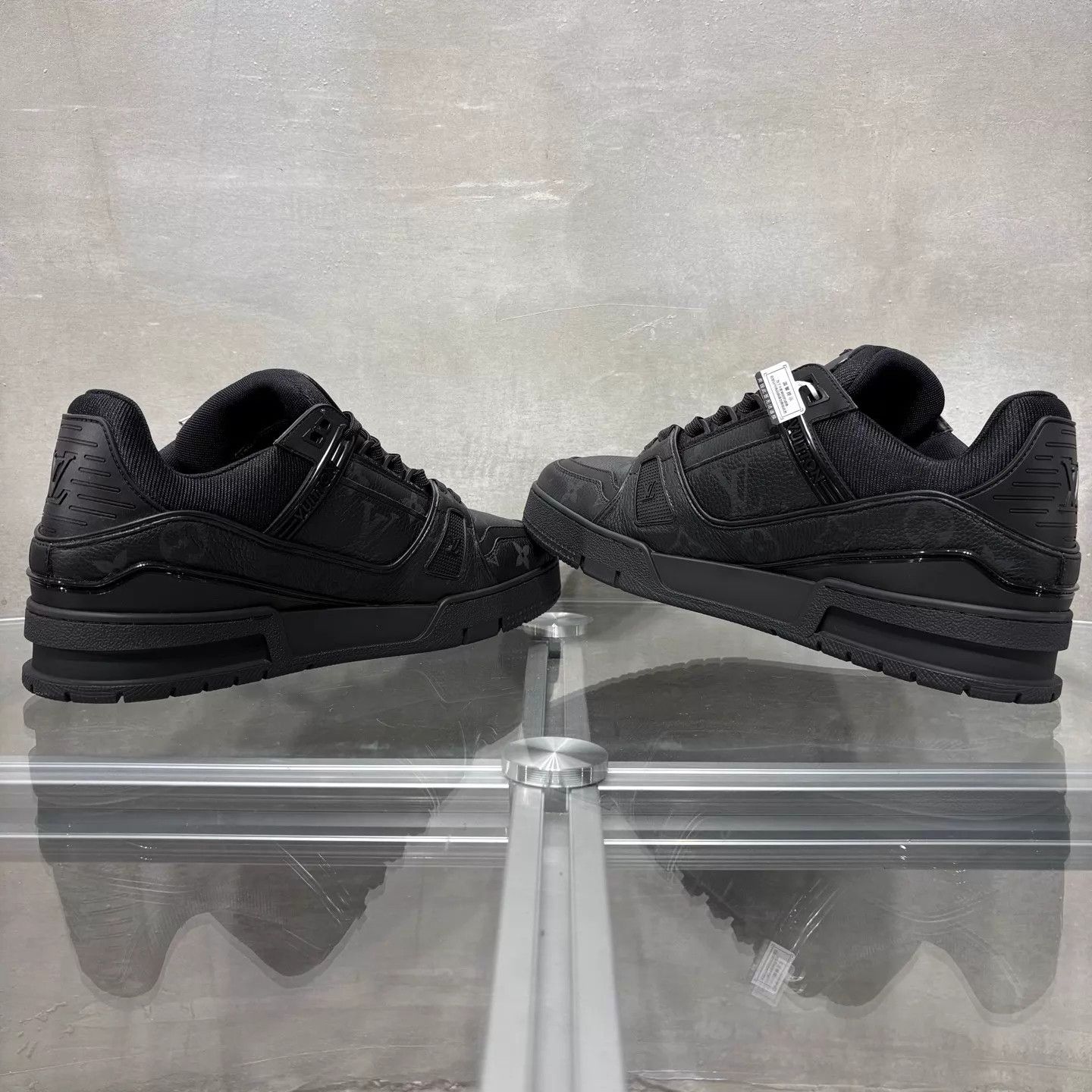 Louis Vuitton LV Trainer Black All-Over Print New With Box UK7 Size US 8 / EU 41 - 5 Thumbnail