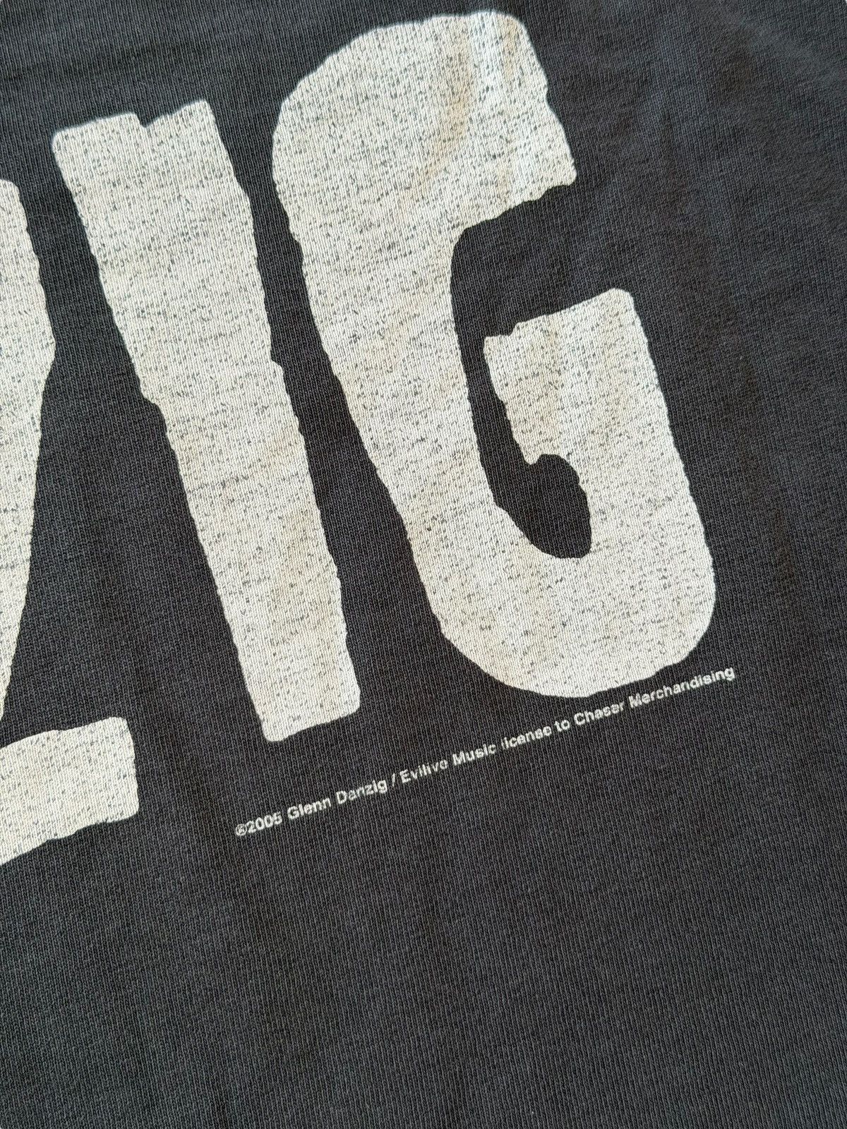 Band Tees *RARE* 2005 00s Y2K CHASER DANZIG METAL SKULL FADED TEE BAND Size US L / EU 52-54 / 3 - 9 Thumbnail