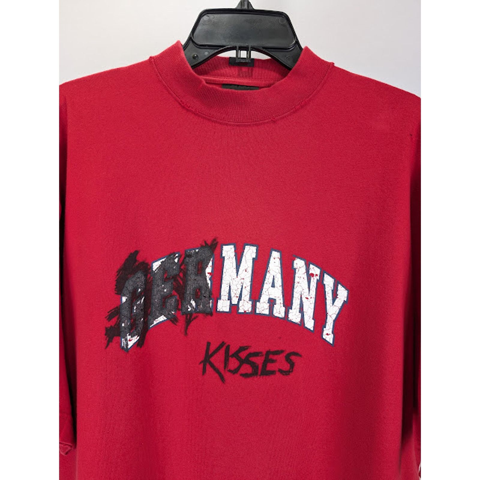 Balenciaga o1rshd1 Oversized T-Shirt in Faded Red Size US S / EU 44-46 / 1 - 4 Thumbnail