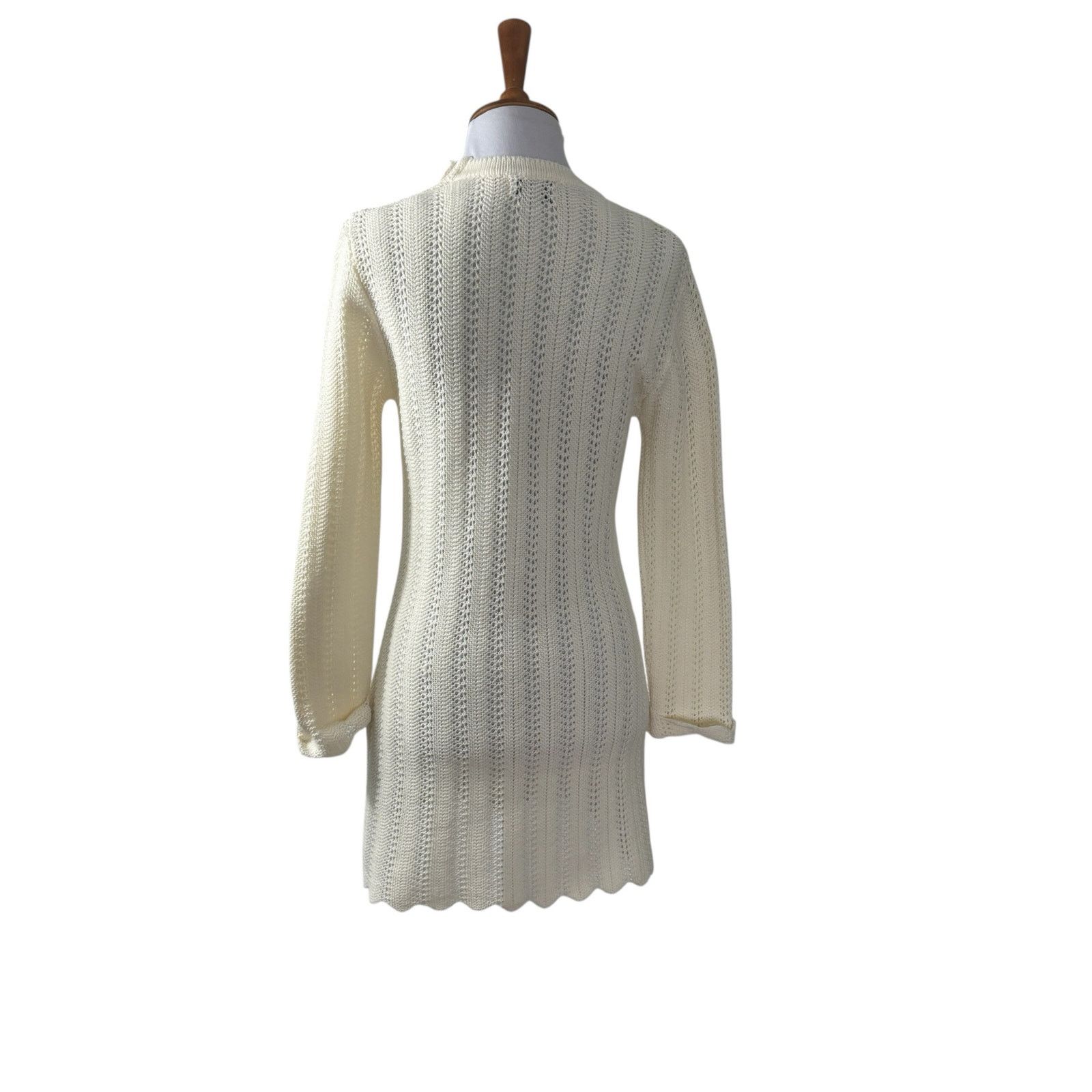 Vintage Vintage 60s Mod Ivory Cream Pointelle Sweater Mini Dress S/M Size S / US 4 / IT 40 - 4 Thumbnail