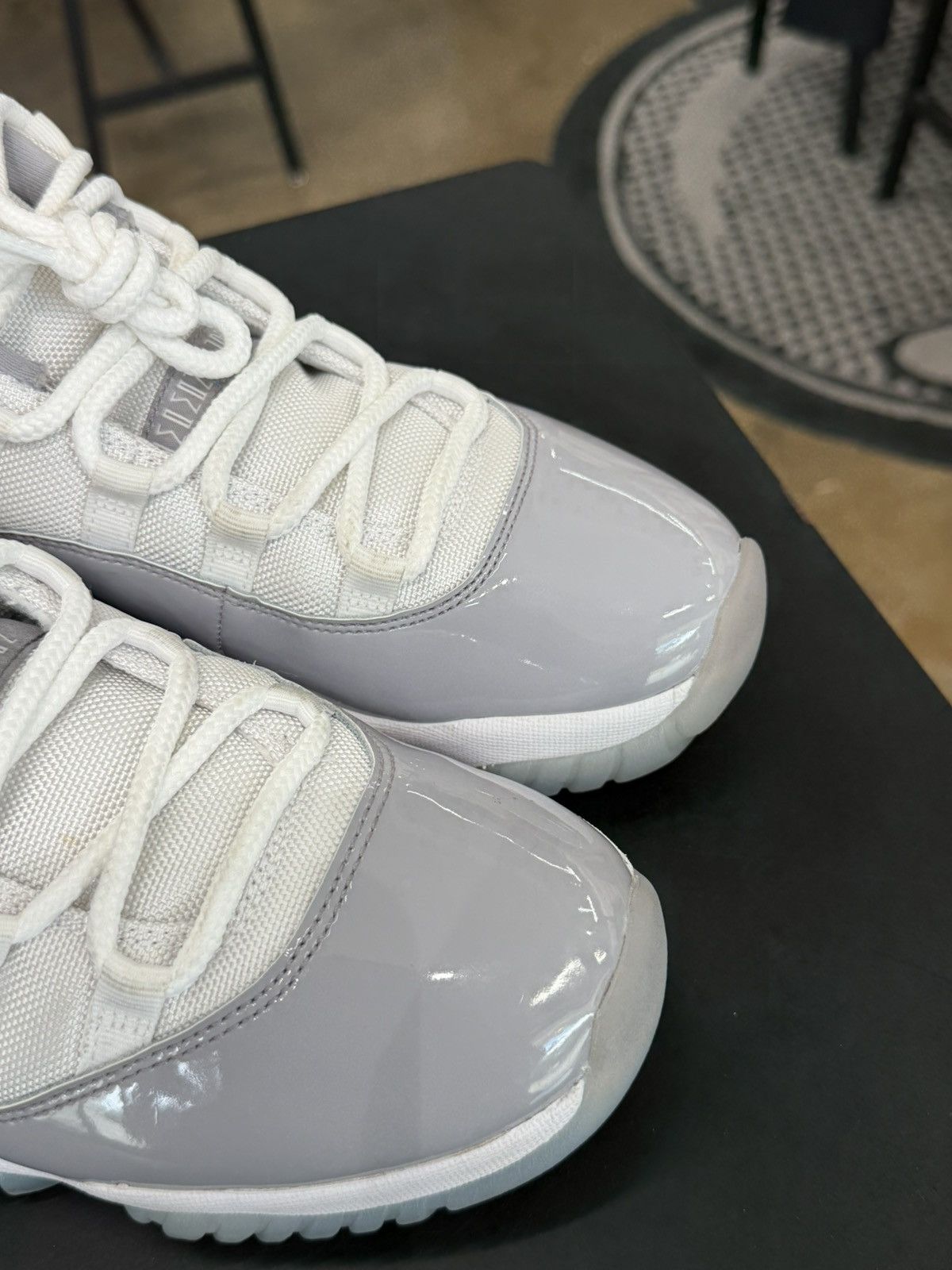 Jordan Brand Air Jordan 11 Low Cement Grey Size 10 (2023) Size US 10 / EU 43 - 8 Thumbnail
