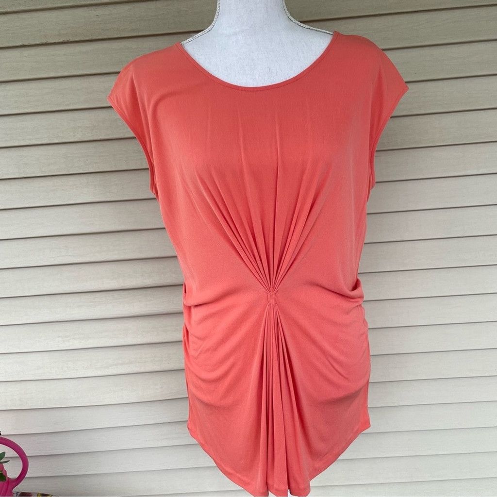 Lafayette 148 Lafayette 148 Silk Gathered Center Blouse Size M Size M / US 6-8 / IT 42-44 - 1 Thumbnail