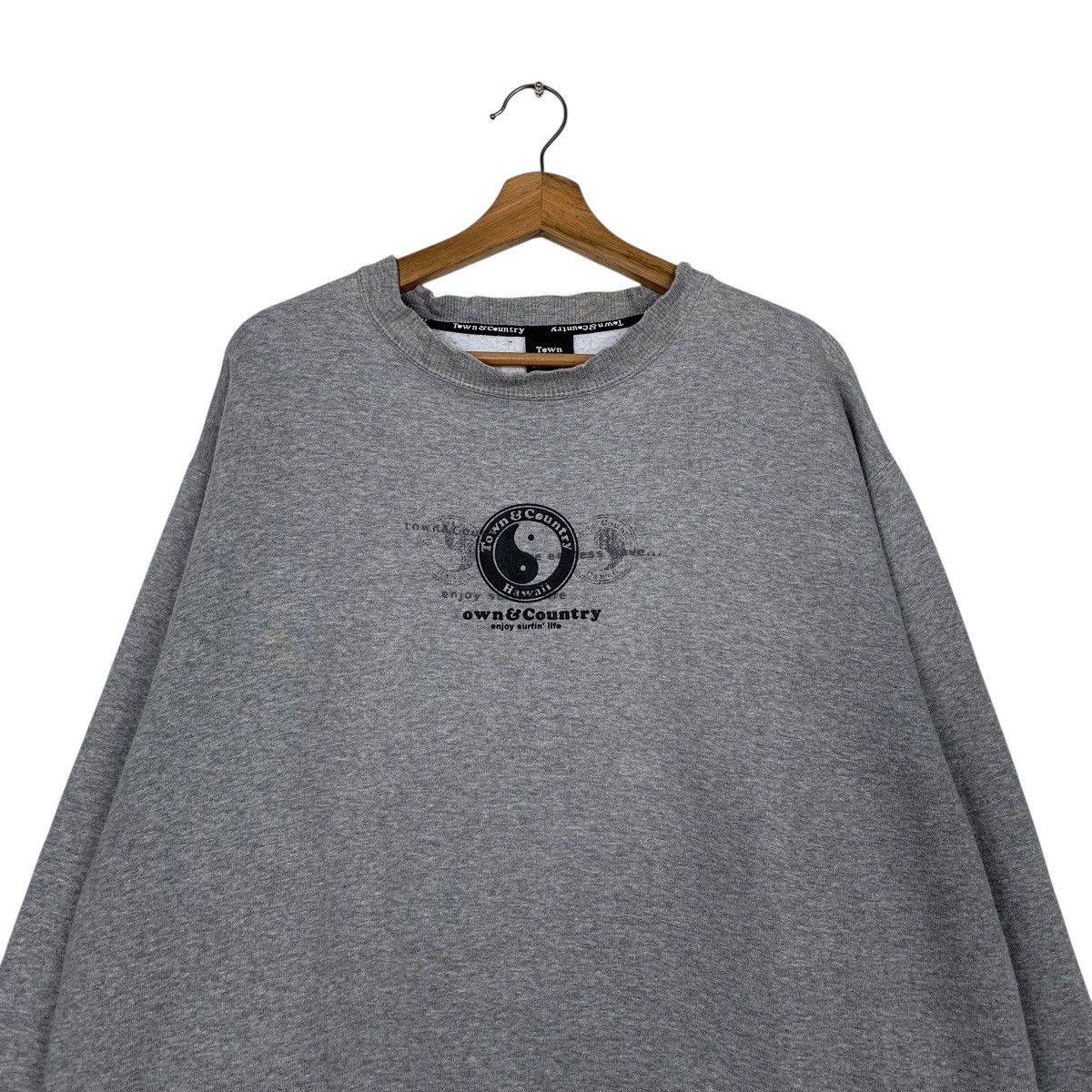 Japanese Brand Town & Country Surf Hawaii Crewneck Sweatshirt Size US XL / EU 56 / 4 - 2 Thumbnail