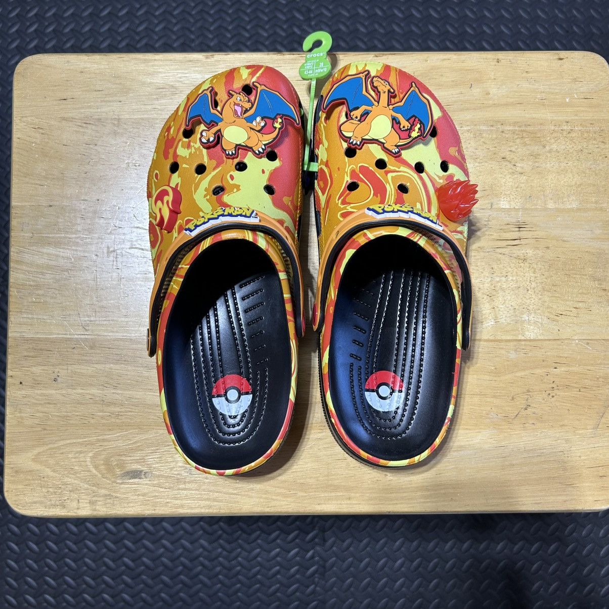 Crocs Crocs Pokémon Charizard Classic Clogs Unisex Men's 10 NEW Size US 10 / EU 43 - 1 Thumbnail