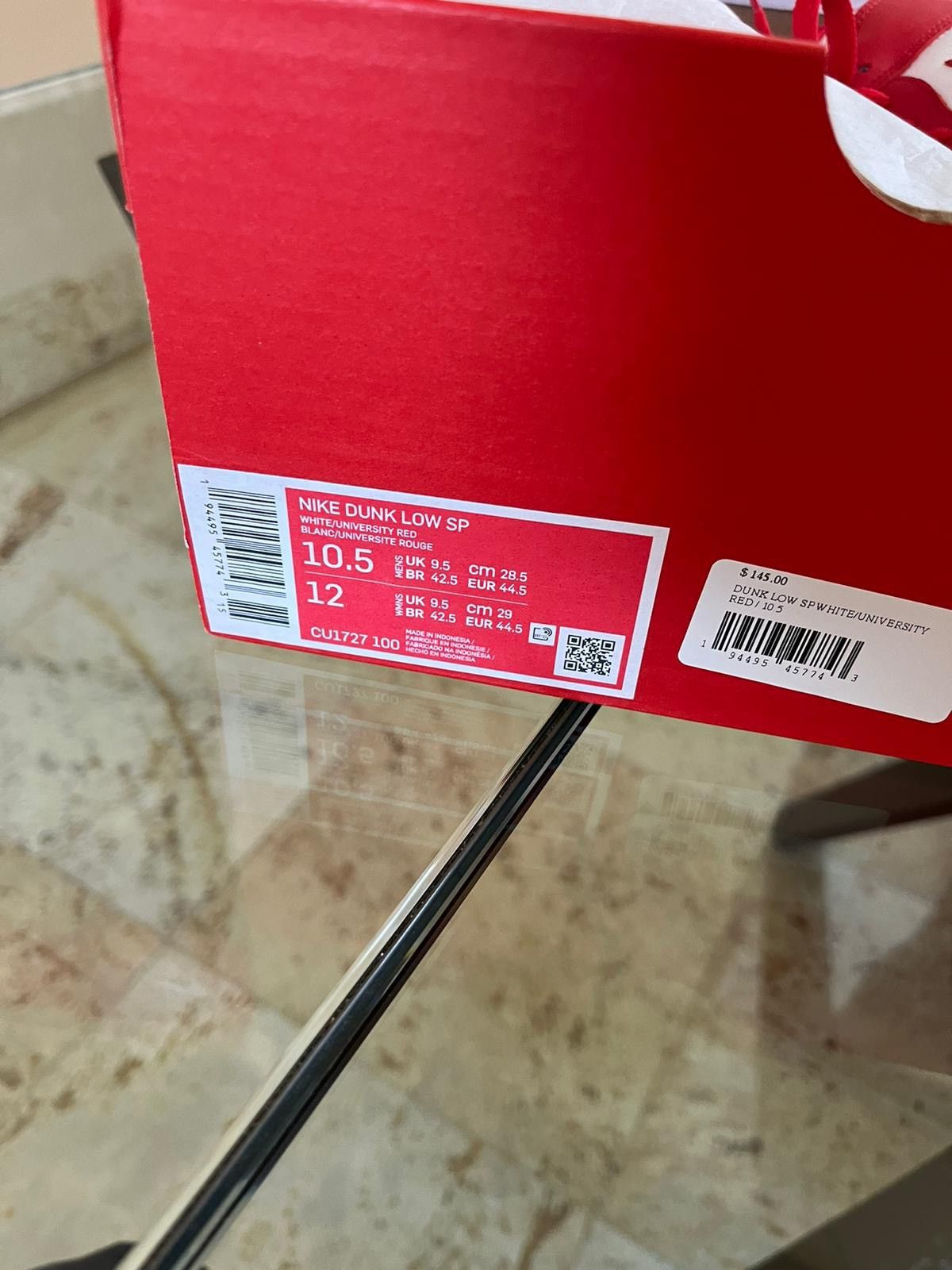 Nike Dunk Low SP in White / University Red Size US 10.5 / EU 43-44 - 10 Thumbnail