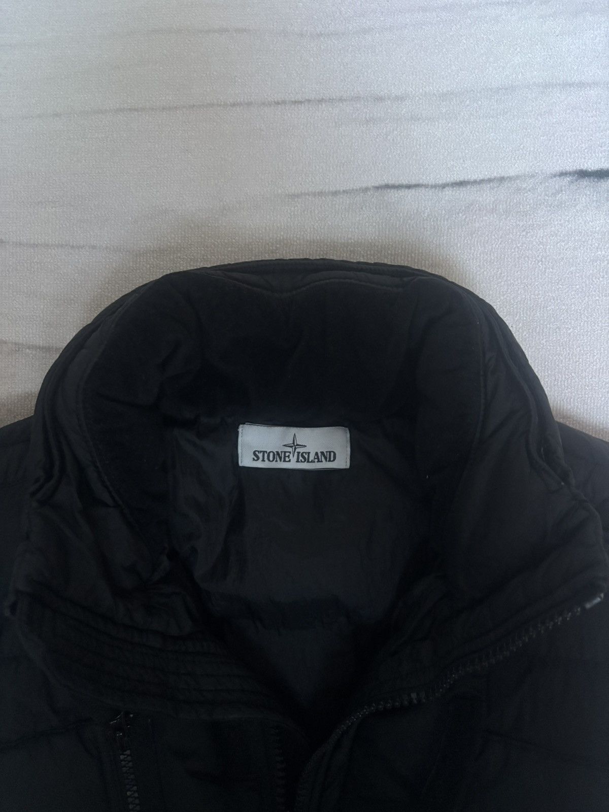 Stone Island Stone Island black gilet with removable hood S Size US S / EU 44-46 / 1 - 5 Thumbnail