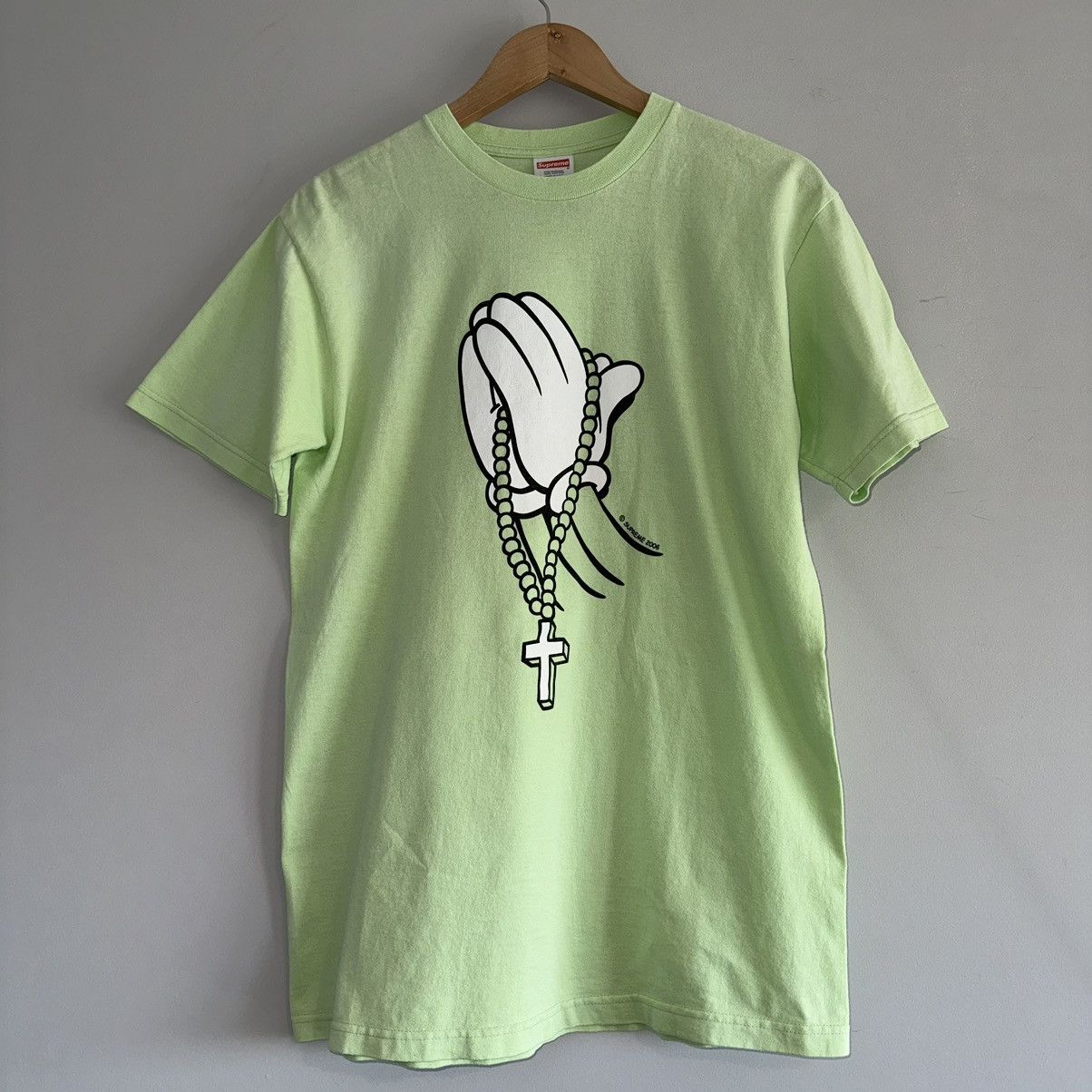 Supreme 2006 Supreme Mickey Prayer Hands Rosary Tee Lime Size US M / EU 48-50 / 2 - 9 Thumbnail
