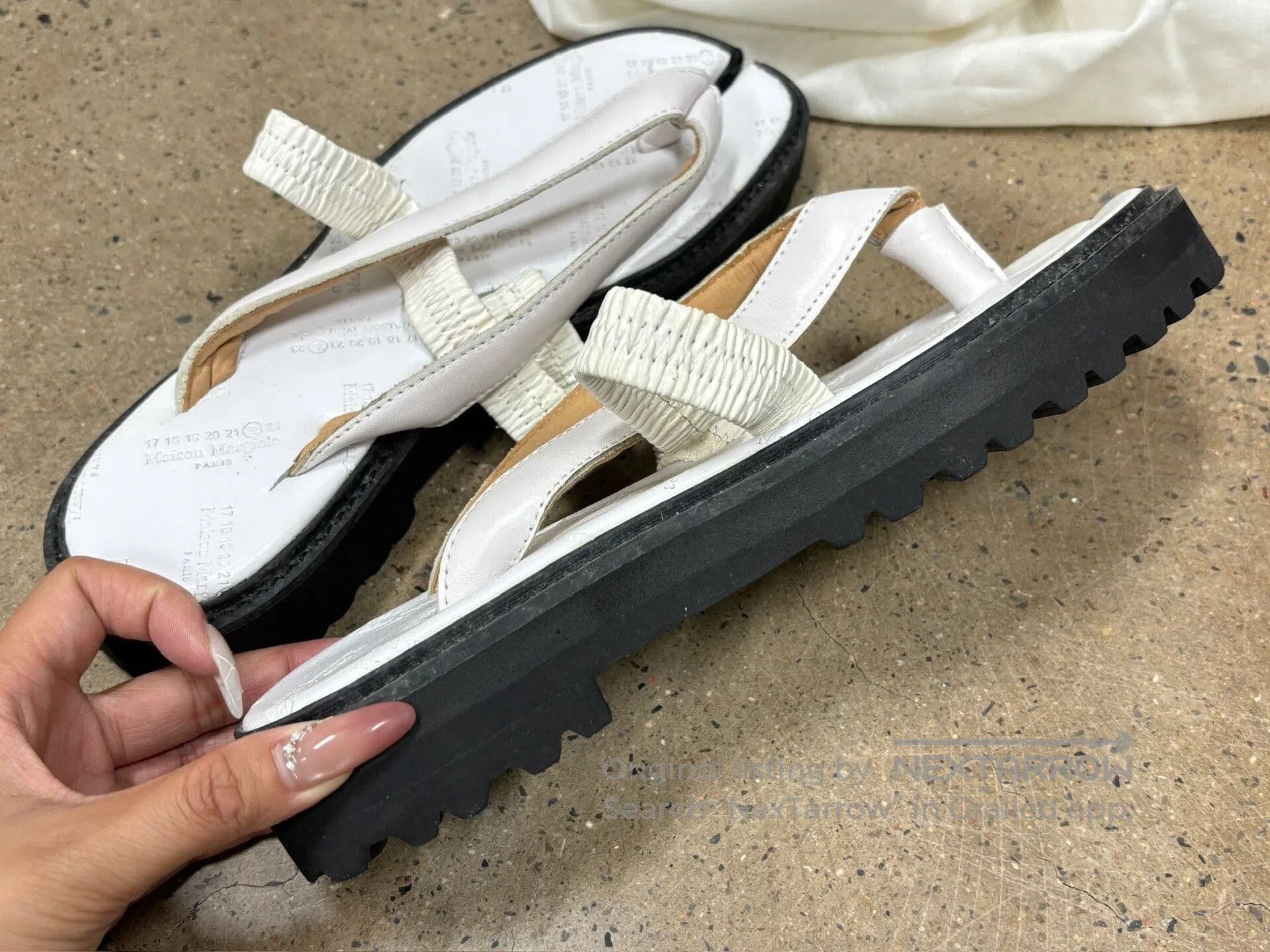 Maison Margiela Maison Margiela Tabi Thong Sandals. Size US 7.5 / EU 40-41 - 6 Thumbnail
