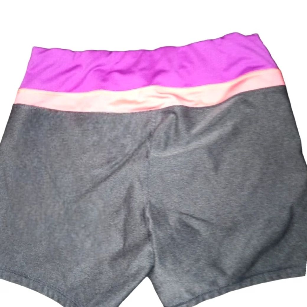 Champion C9 by Champion Womens Running Shorts XL Pink Gray C9 Running Shorts Women Activewear Size M Regular Compression Gray Size 32" / US 10 / IT 46 - 4 Thumbnail
