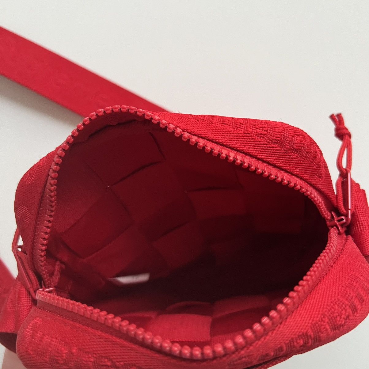 Supreme Supreme Woven Shoulder Bag Red Size ONE SIZE - 6 Thumbnail