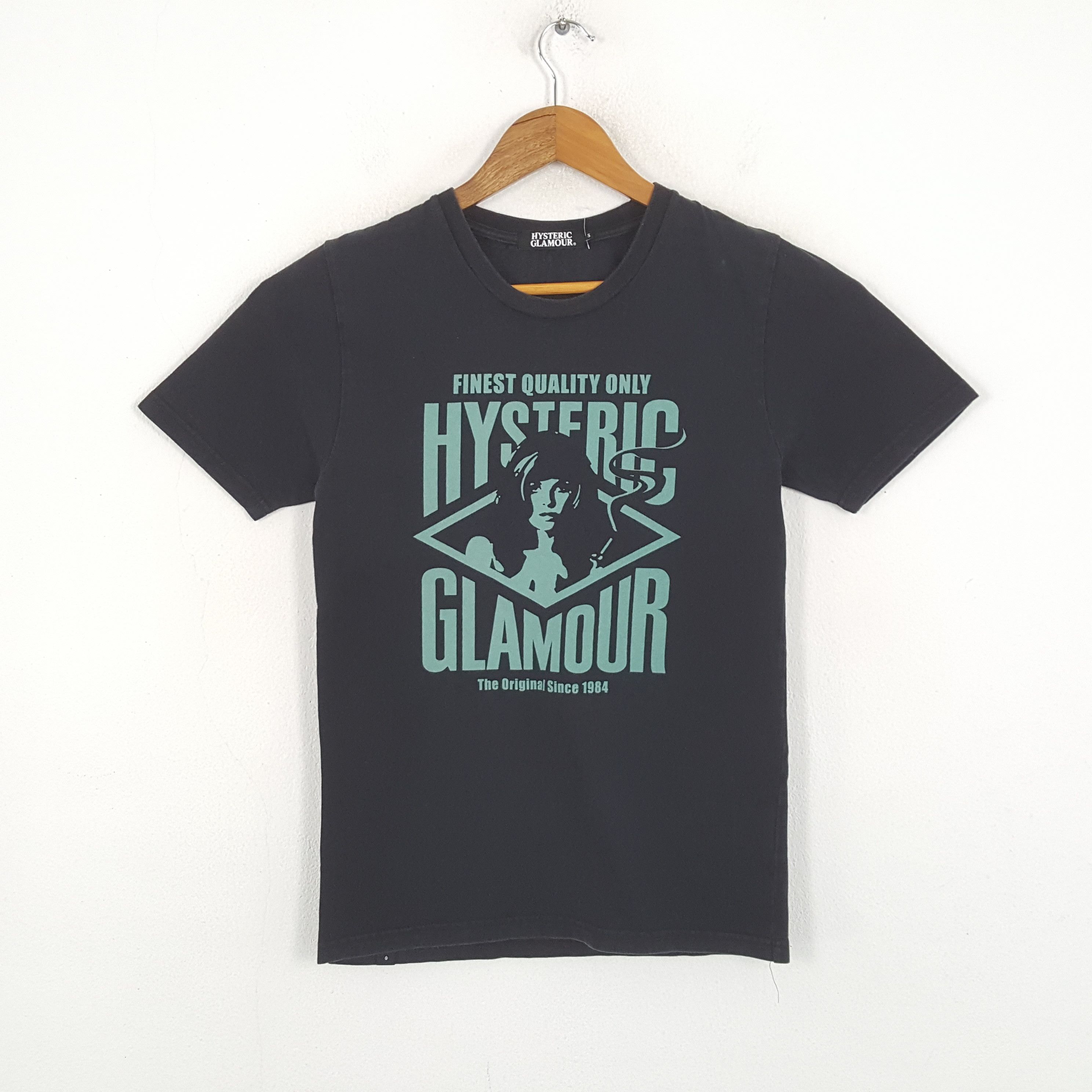 Hysteric Glamour × Japanese Brand × Vintage Vintage HYSTERIC GLAMOUR Japanese Fashion Brand T-Shirt Size US S / EU 44-46 / 1 - 1 Thumbnail