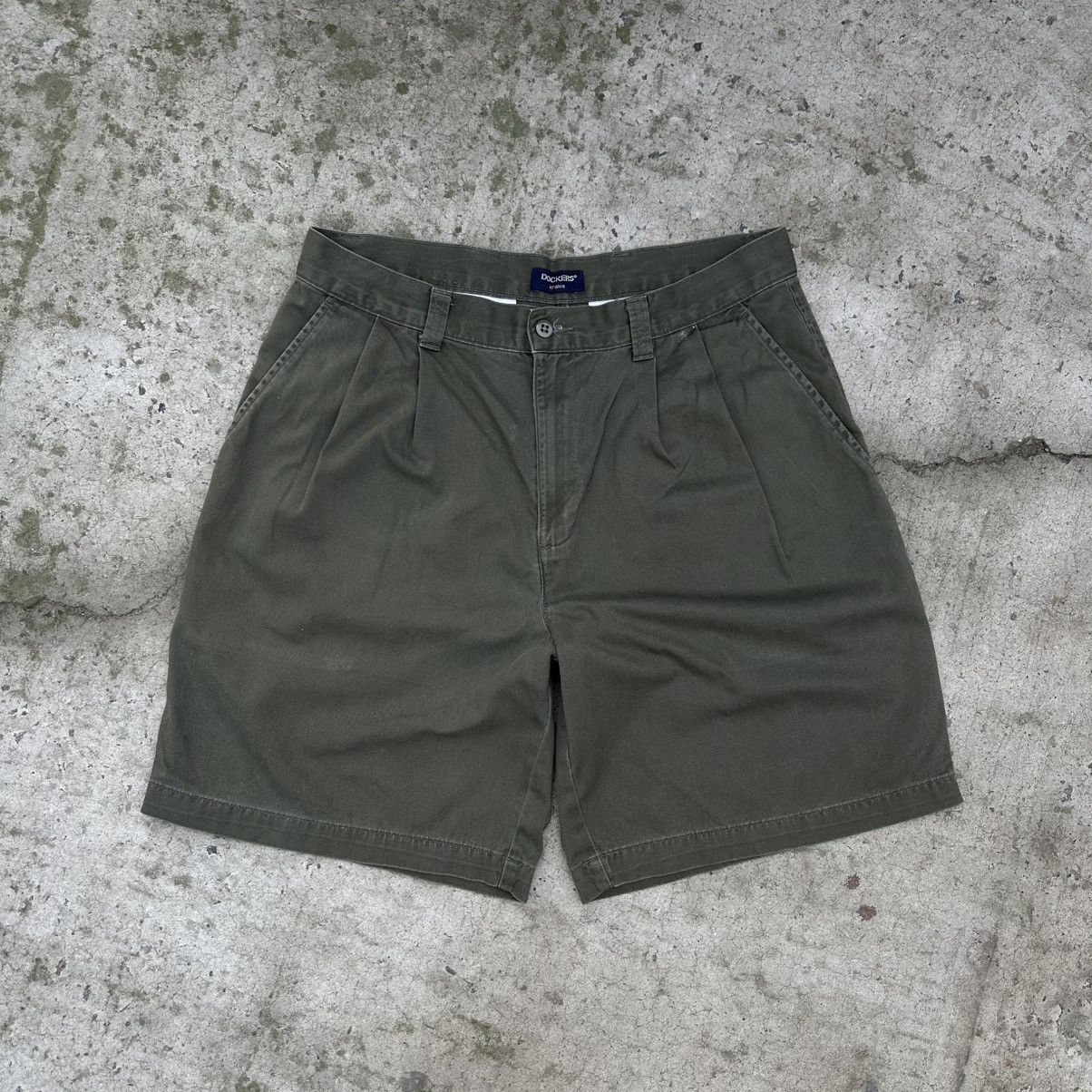 Dockers Vintage Dockers Khakis Baggy Shorts Y2K 00s USA Size 34 Size US 34 / EU 50 - 1 Thumbnail