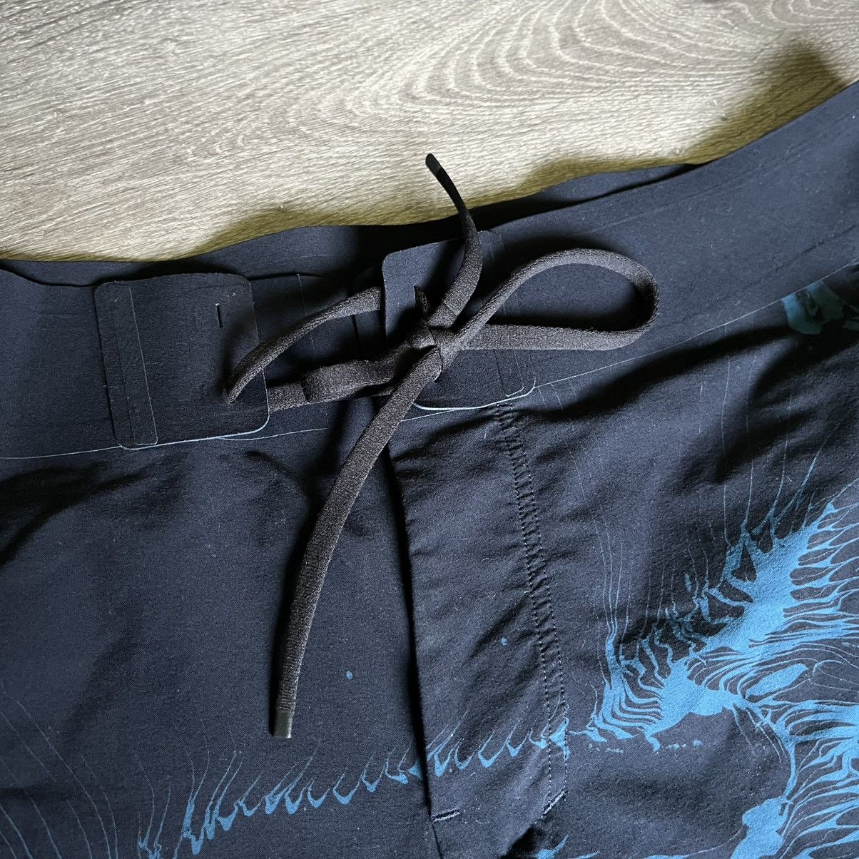 Lululemon Lululemon Moon Drift Board Shorts Swim Trunks Men’s Size 31 Size US 31 - 7 Thumbnail