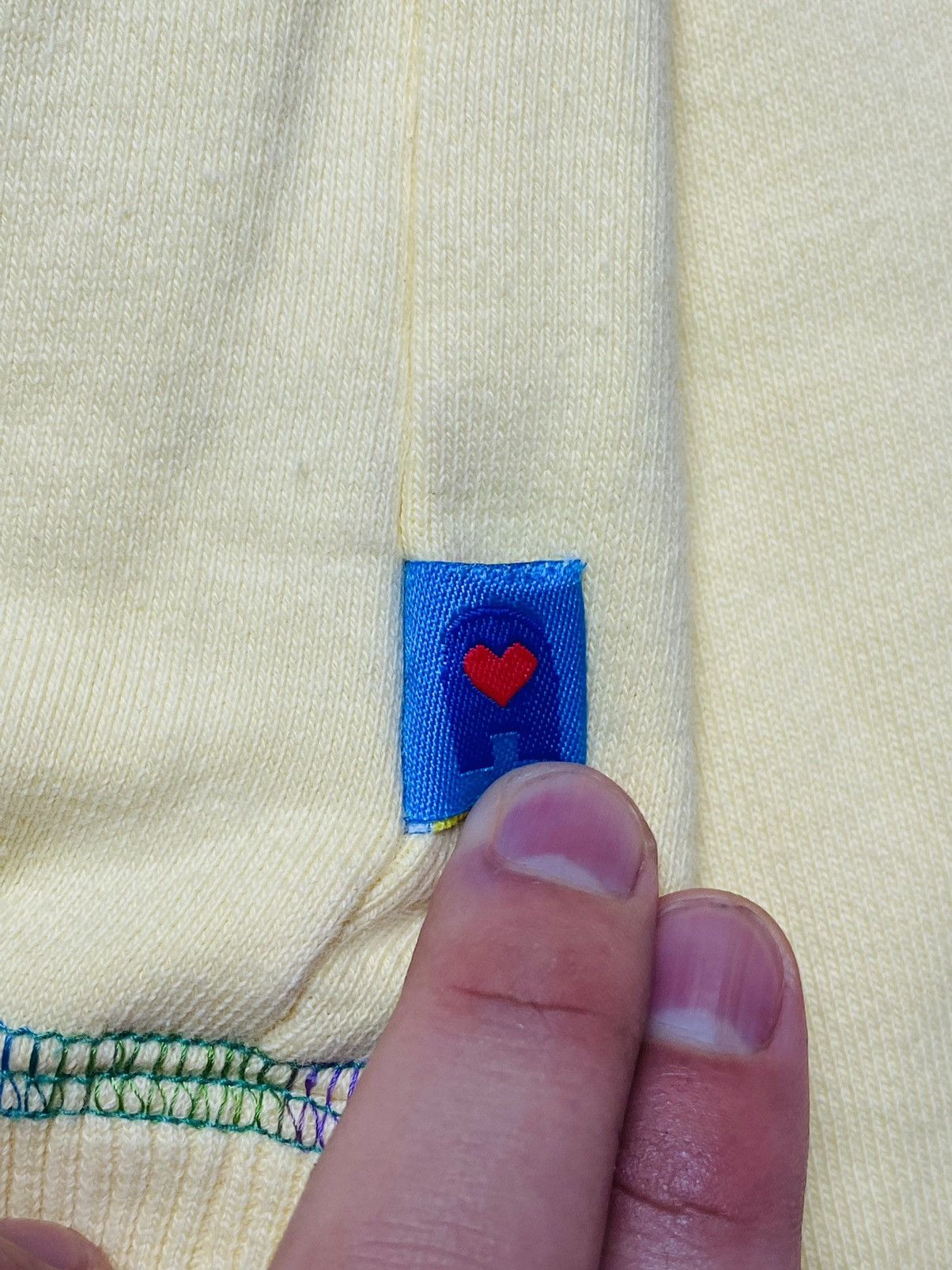 Angel Blue 1990s Angel Blue - Girl Only Mascots Crewneck Size US M / EU 48-50 / 2 - 9 Thumbnail