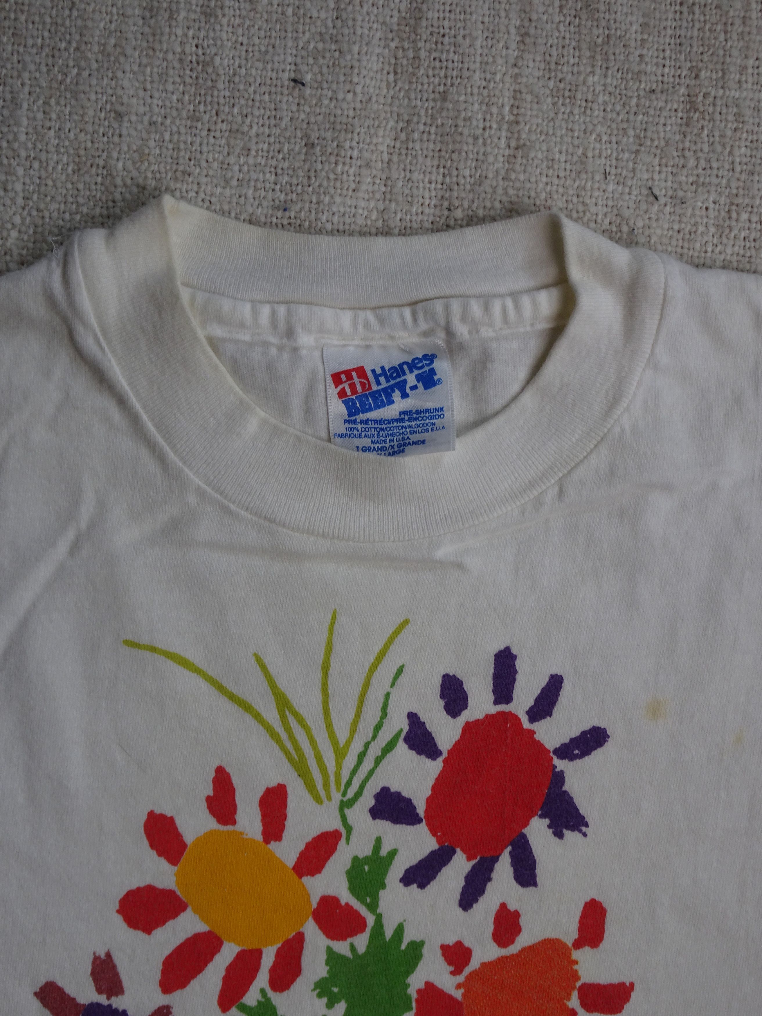 Hanes Rare Vtg 90s Single Stitch Picasso Flowers of Peace Tee Size US XL / EU 56 / 4 - 3 Thumbnail