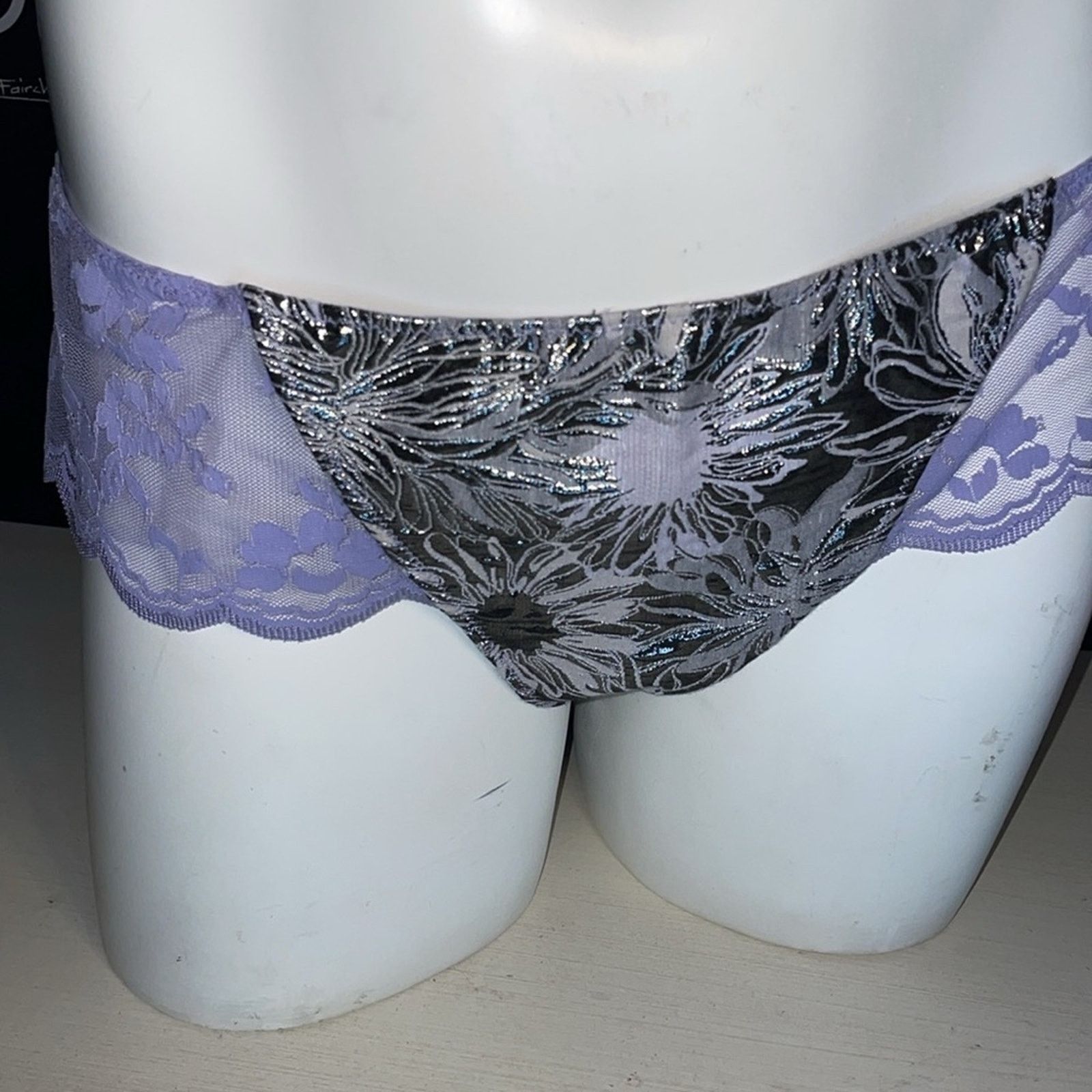 Victoria's Secret Victoria Secret FASHION SHOW Panties VS Silver Brocade Size ONE SIZE - 10 Thumbnail