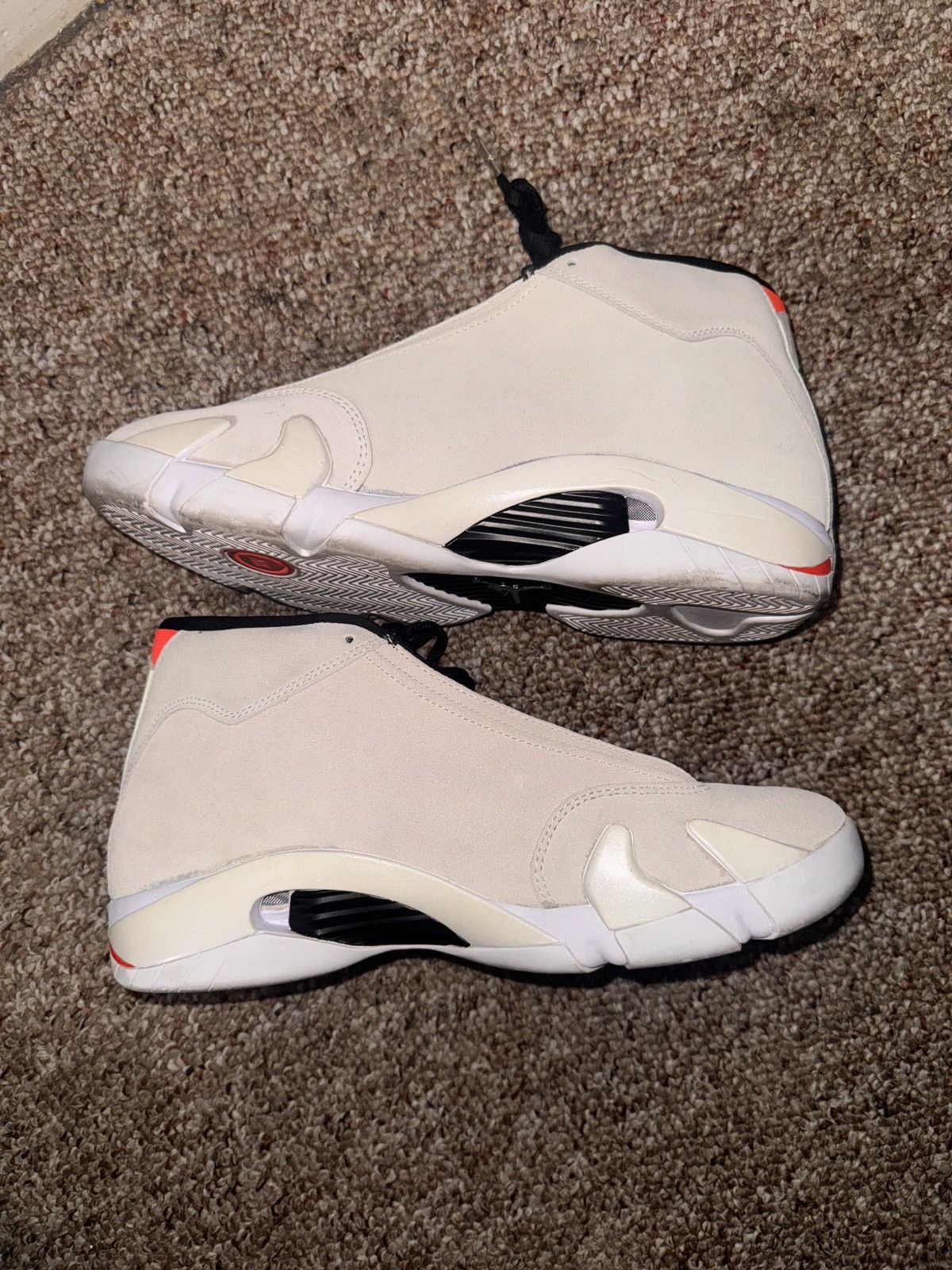 Jordan Brand Jordan 14 Desert Sand Size US 10.5 / EU 43-44 - 2 Thumbnail