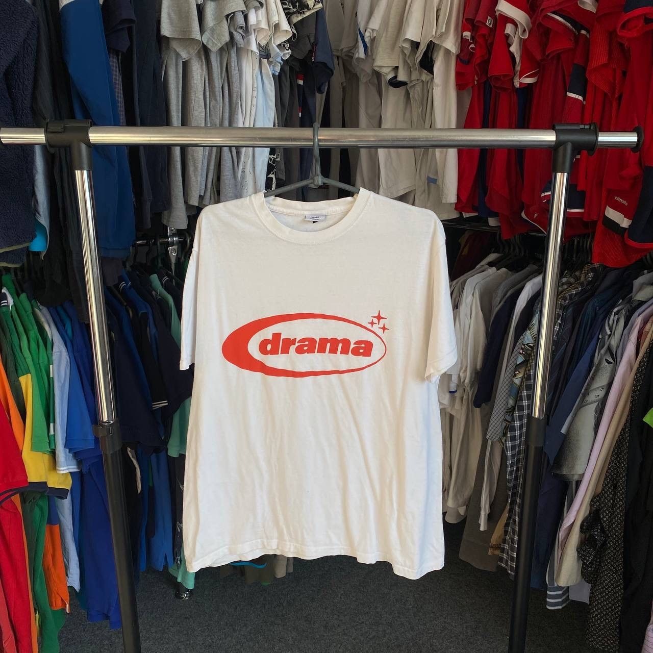 Designer × Japanese Brand Men’s Drama Big Logo y2k designer streetwear tee Size US L / EU 52-54 / 3 - 1 Thumbnail