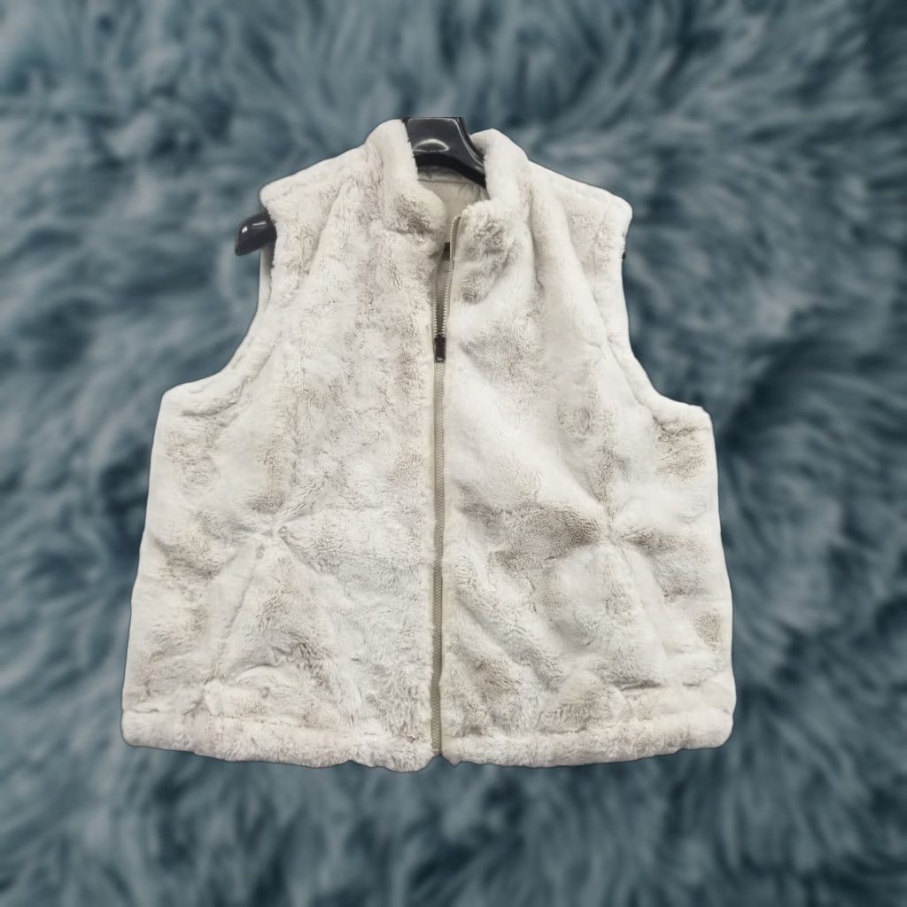 Nicole Miller Nicole Miller Vest Womens Reversible Plush Faux Fur Ivory 2XL See Pics Size XXL / US 16-18 / IT 52-54 - 1 Thumbnail