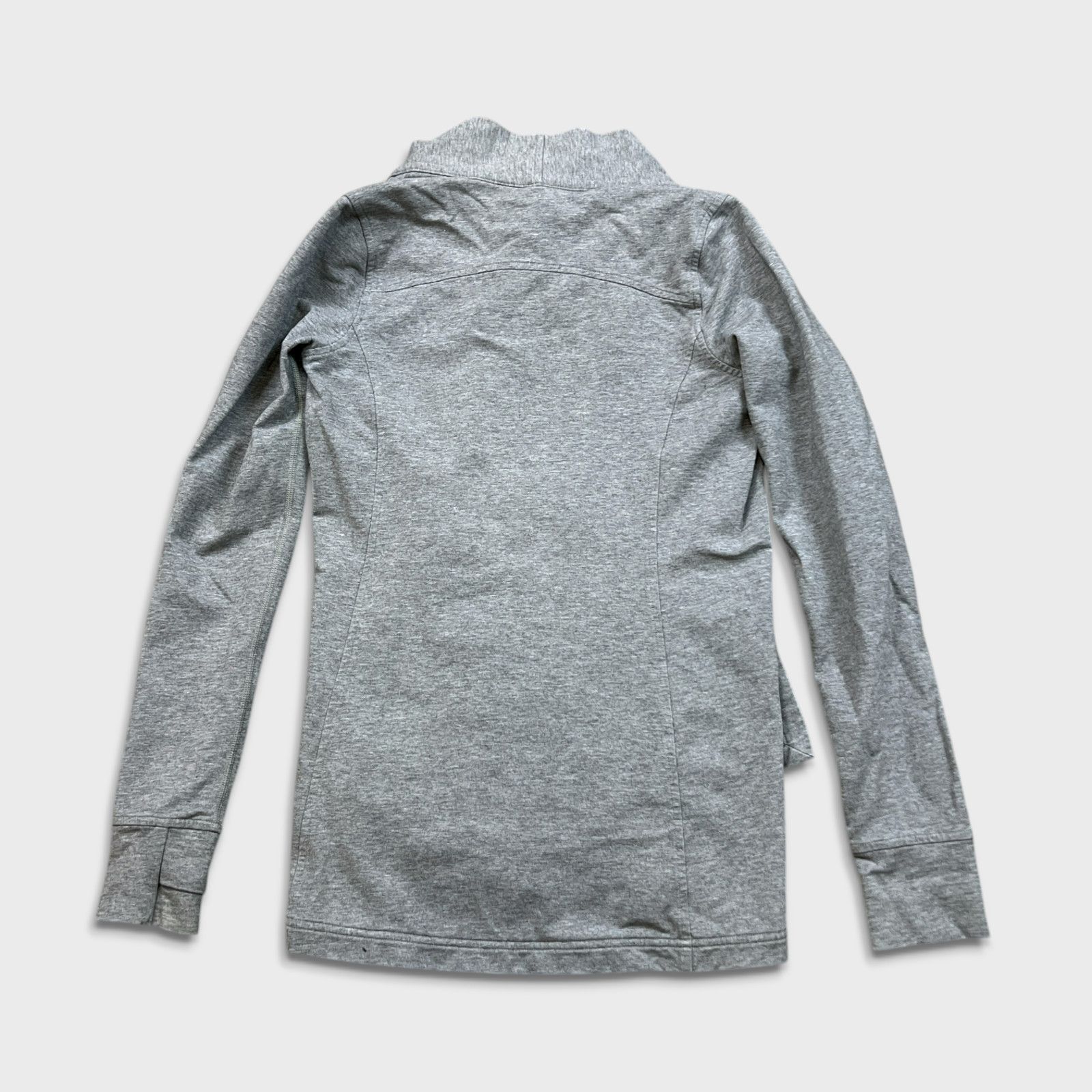 Lululemon Lululemon Coast Wrap Jacket sz 4 Outdoor Long Sleeve Sweater Size S / US 4 / IT 40 - 5 Thumbnail