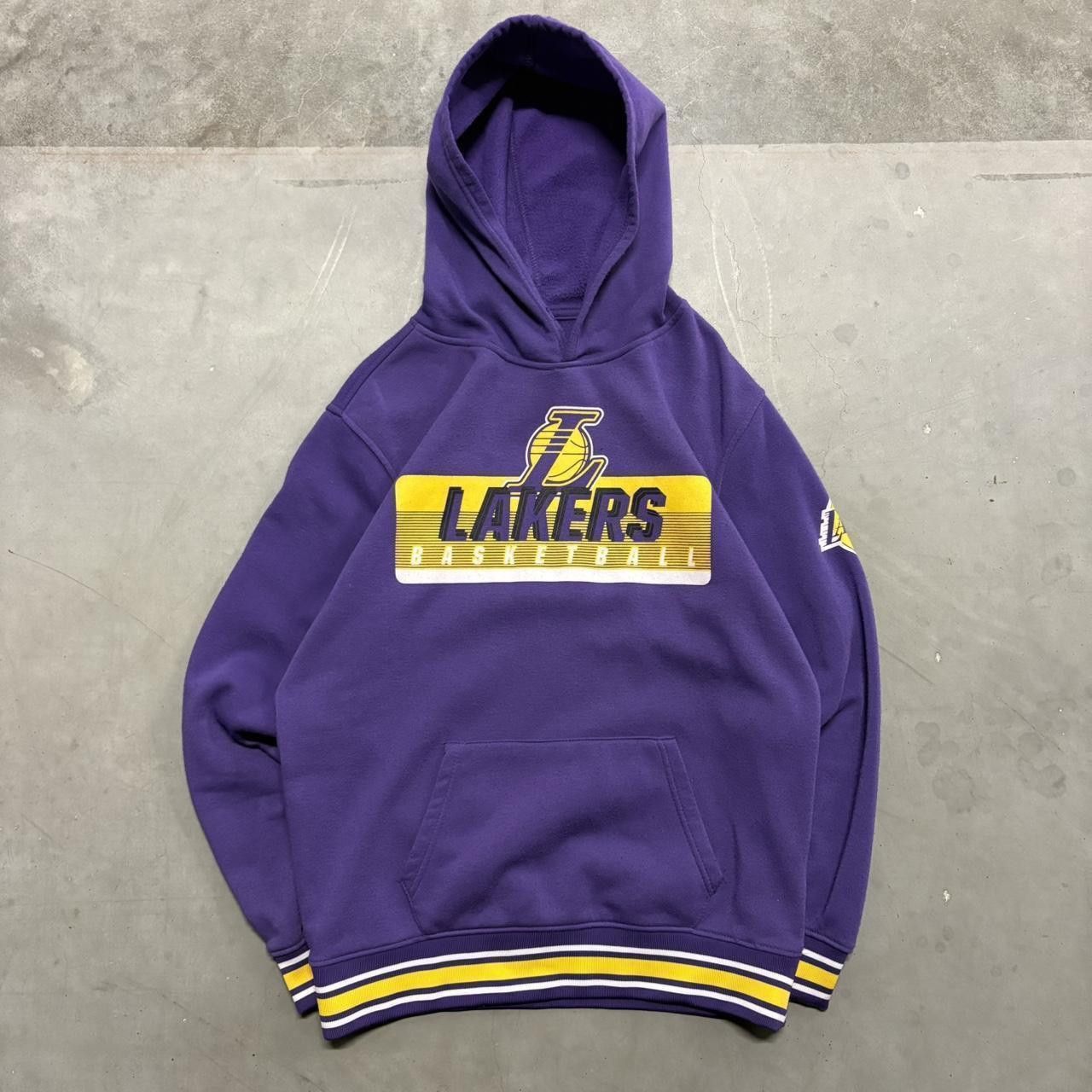 NBA Crazy Vintage 2000/90s Style NBA Los Angeles Lakers Purple and Gold Hoodie Size US M / EU 48-50 / 2 - 1 Thumbnail