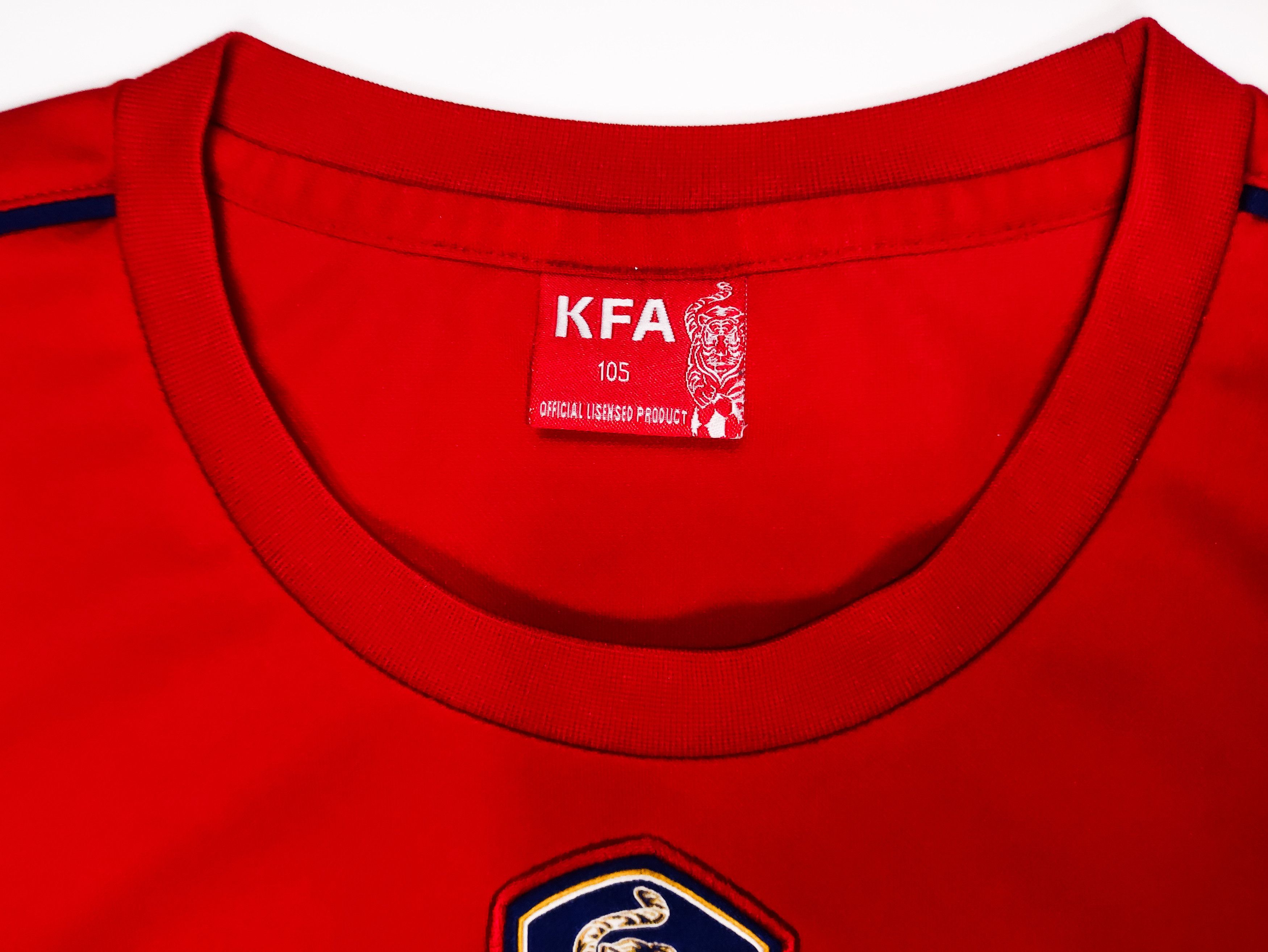 Vintage South Korea "Legend" National Football Team Tee T-shirt Size US L / EU 52-54 / 3 - 3 Thumbnail