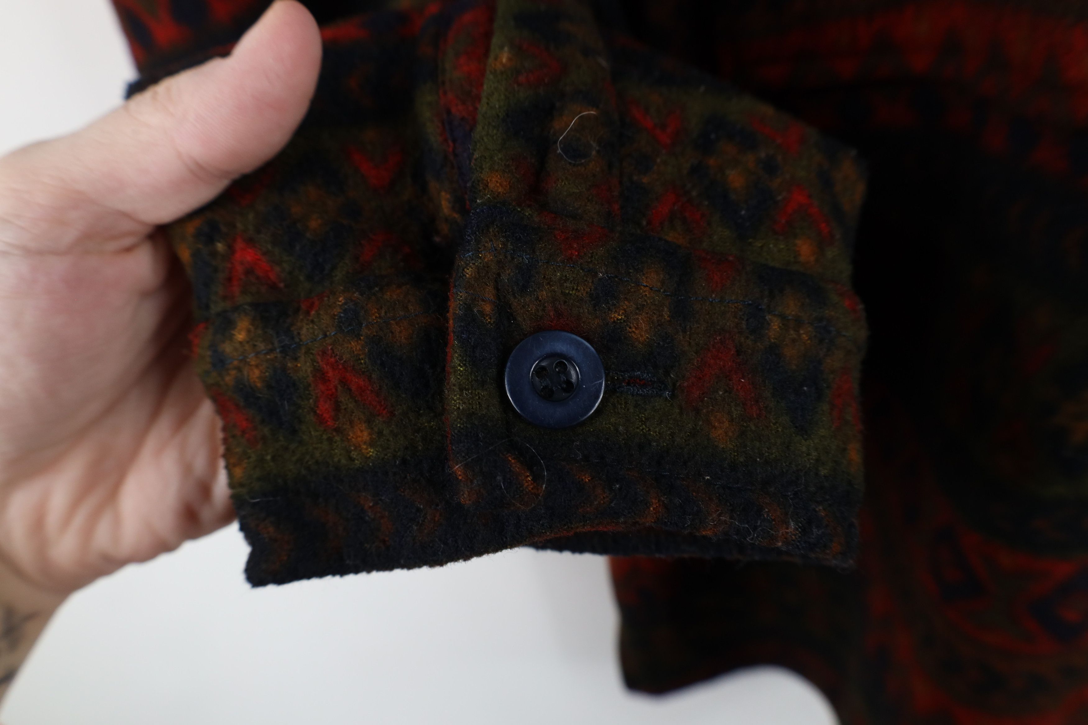 Vintage Vintage 90s Streetwear Rainbow Fair Isle Fleece Shirt Jacket Size US M / EU 48-50 / 2 - 5 Thumbnail
